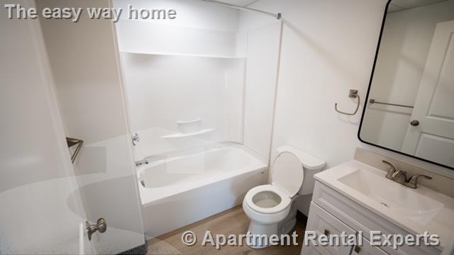 303 Boston Ave, Tufts