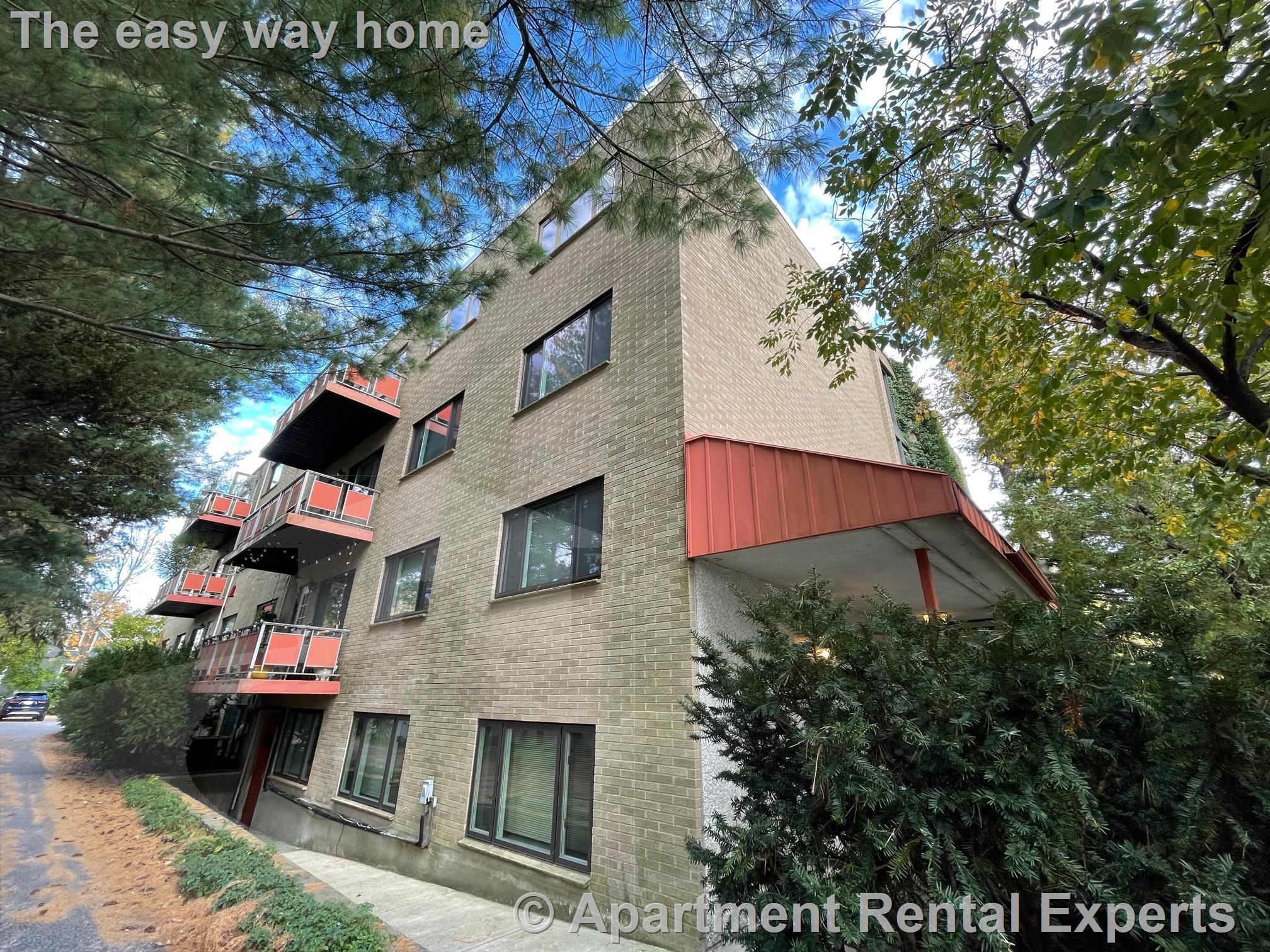 159 Concord Ave, Huron Village