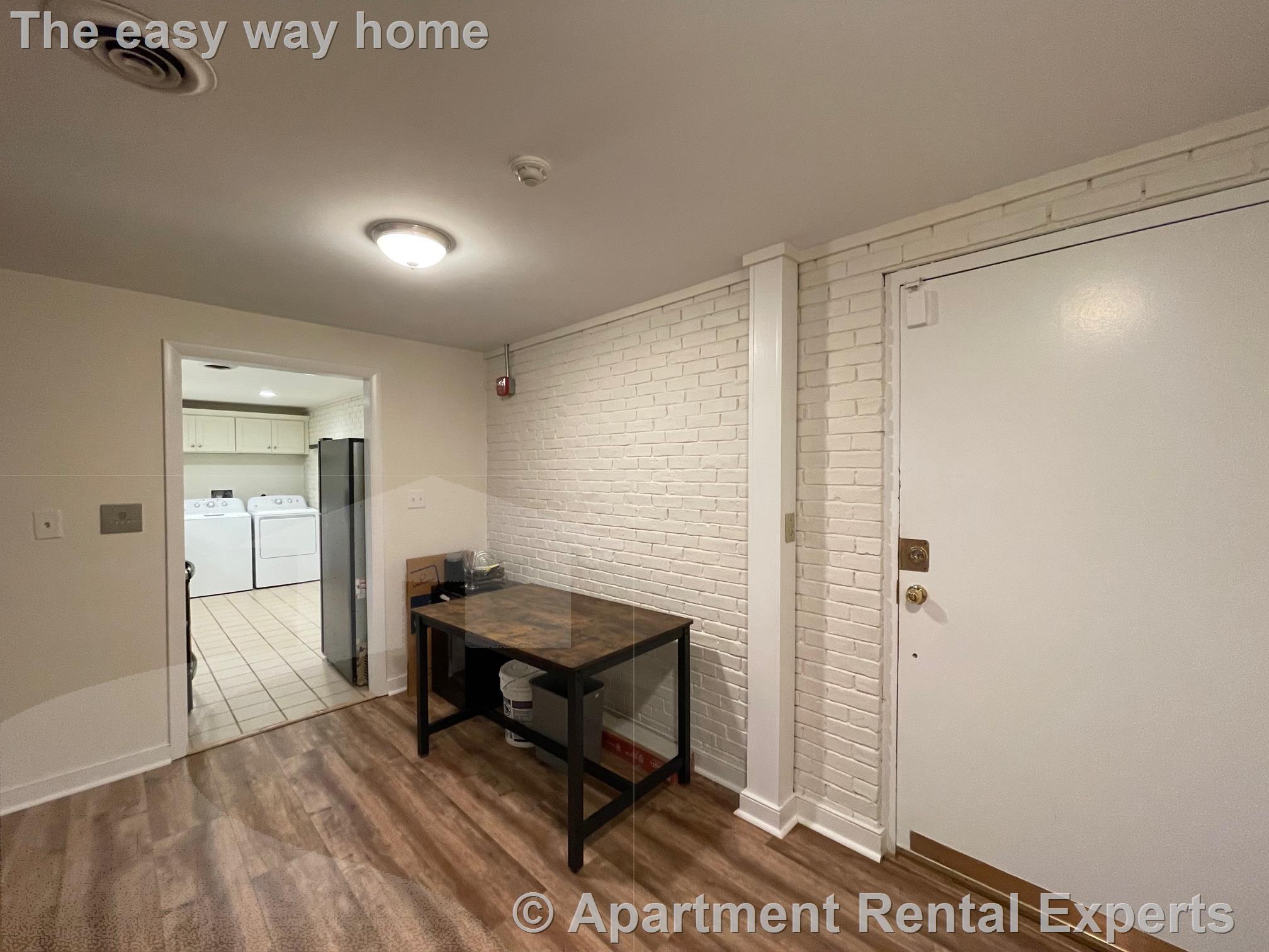 159 Concord Ave, Huron Village