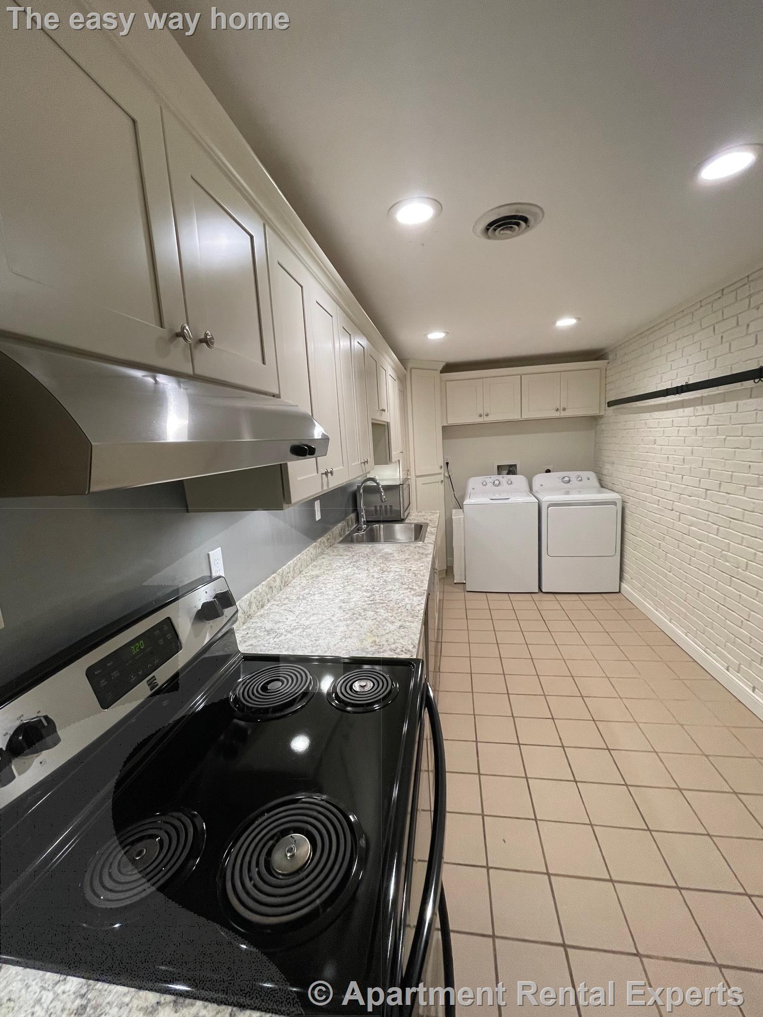 159 Concord Ave, Huron Village