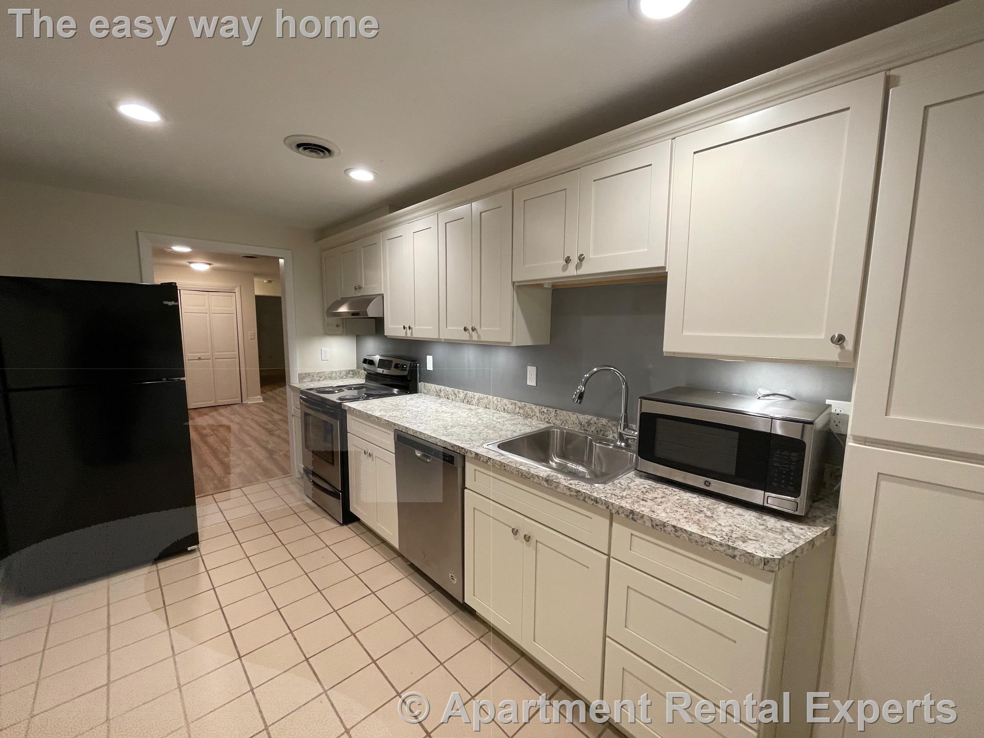 159 Concord Ave, Huron Village