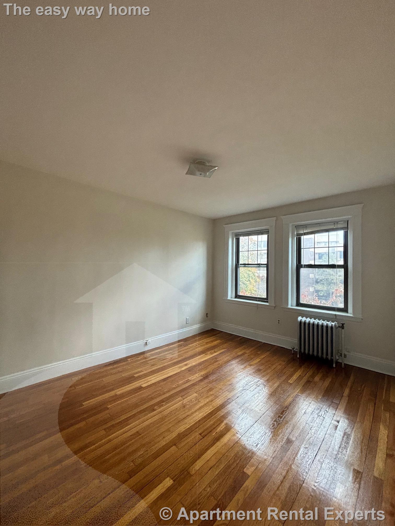 1558 Massachusetts Ave, Harvard Square