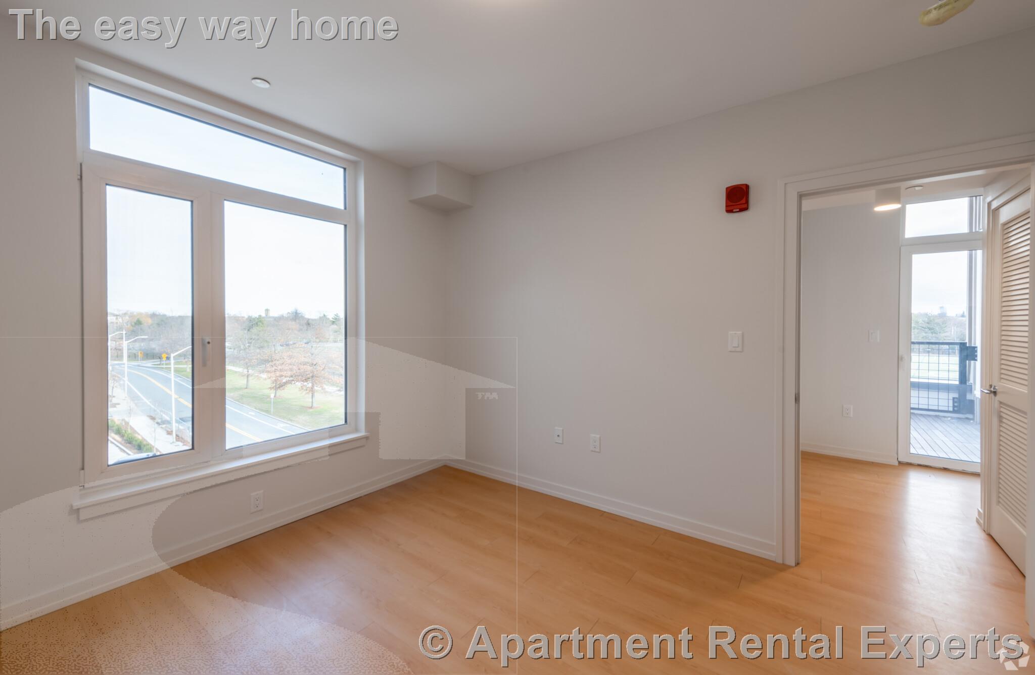 77 New St, Fresh Pond