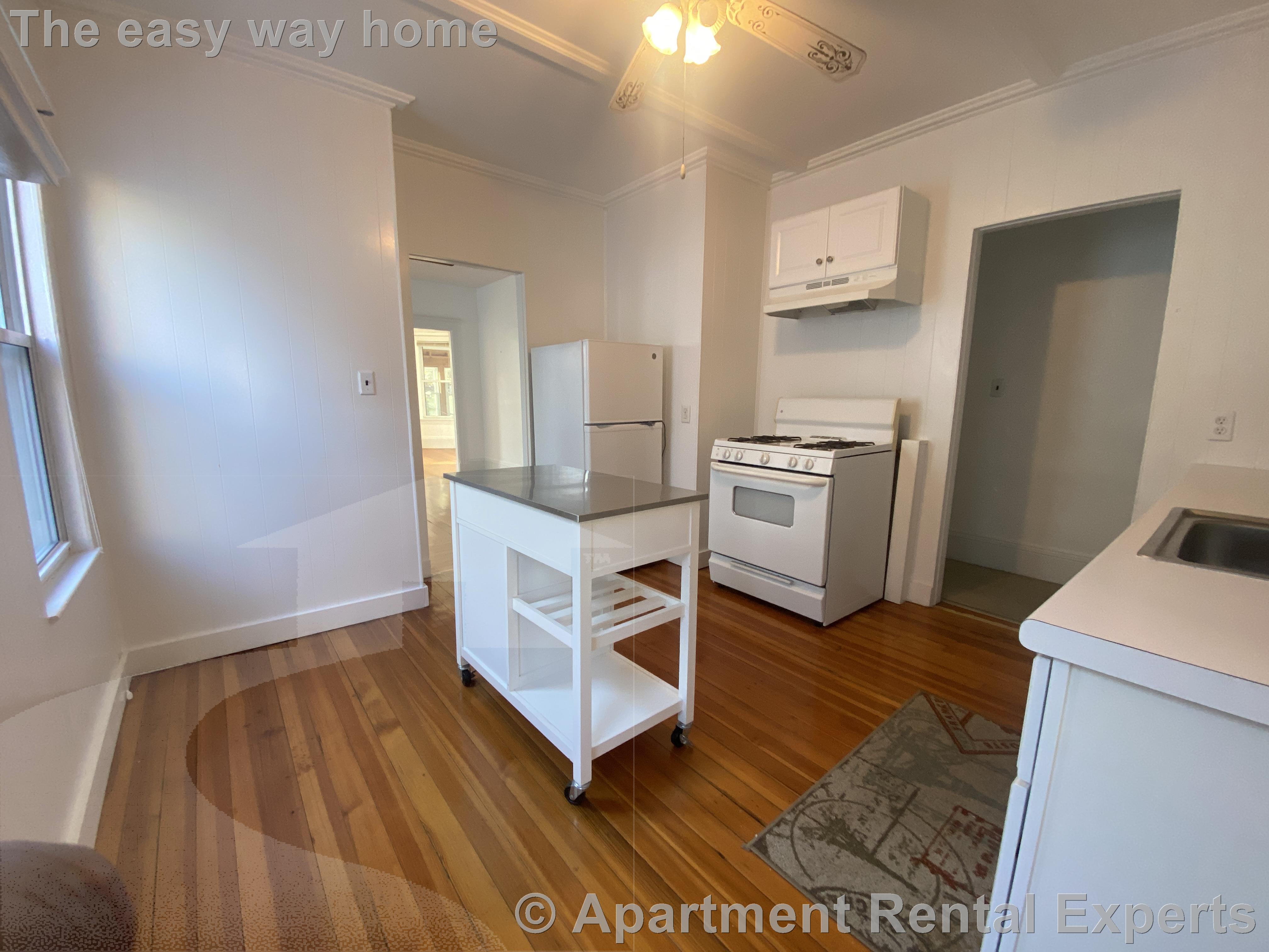 117 Rogers Ave, Ball Square