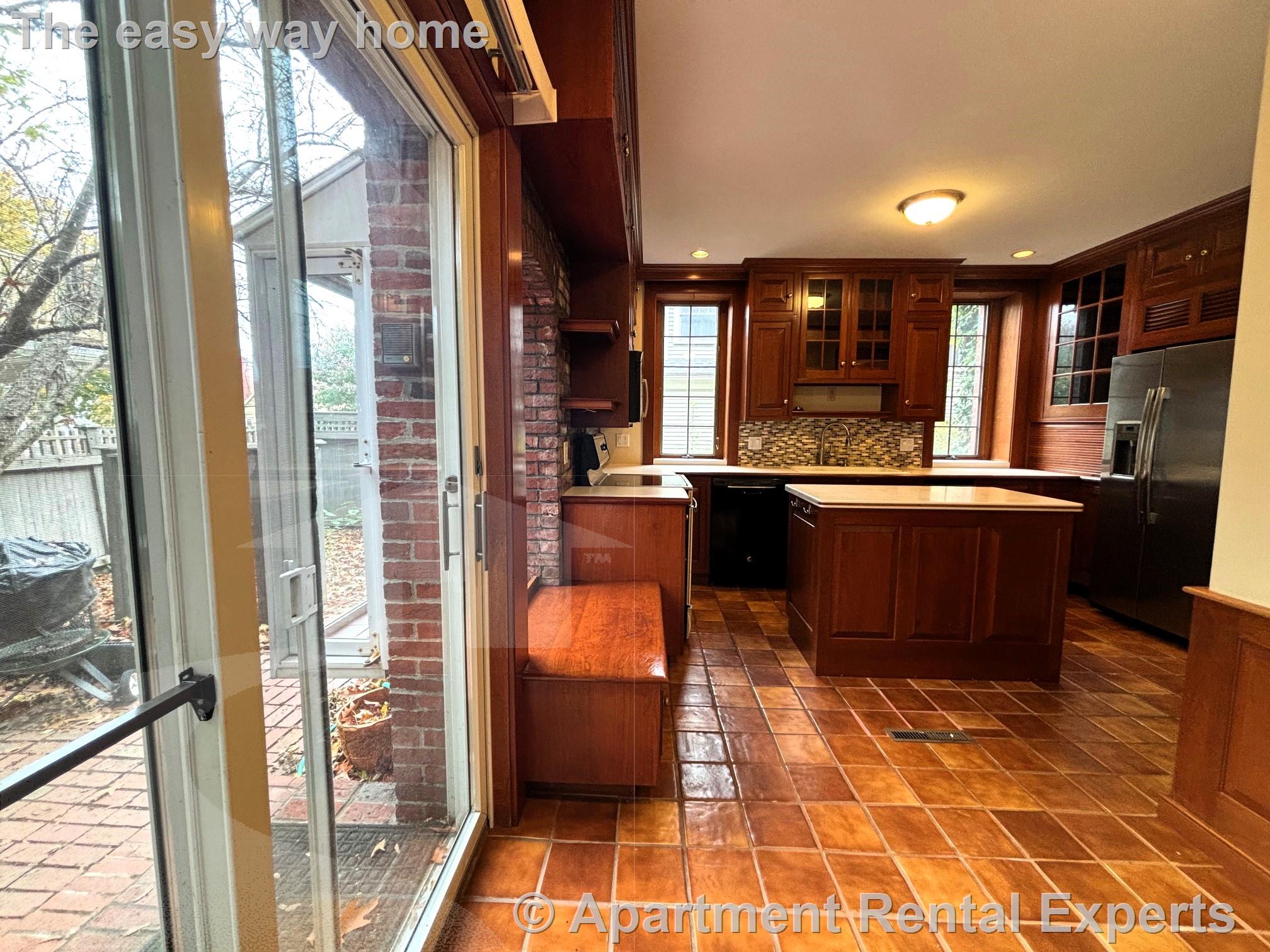 175 Summer St, Spring Hill