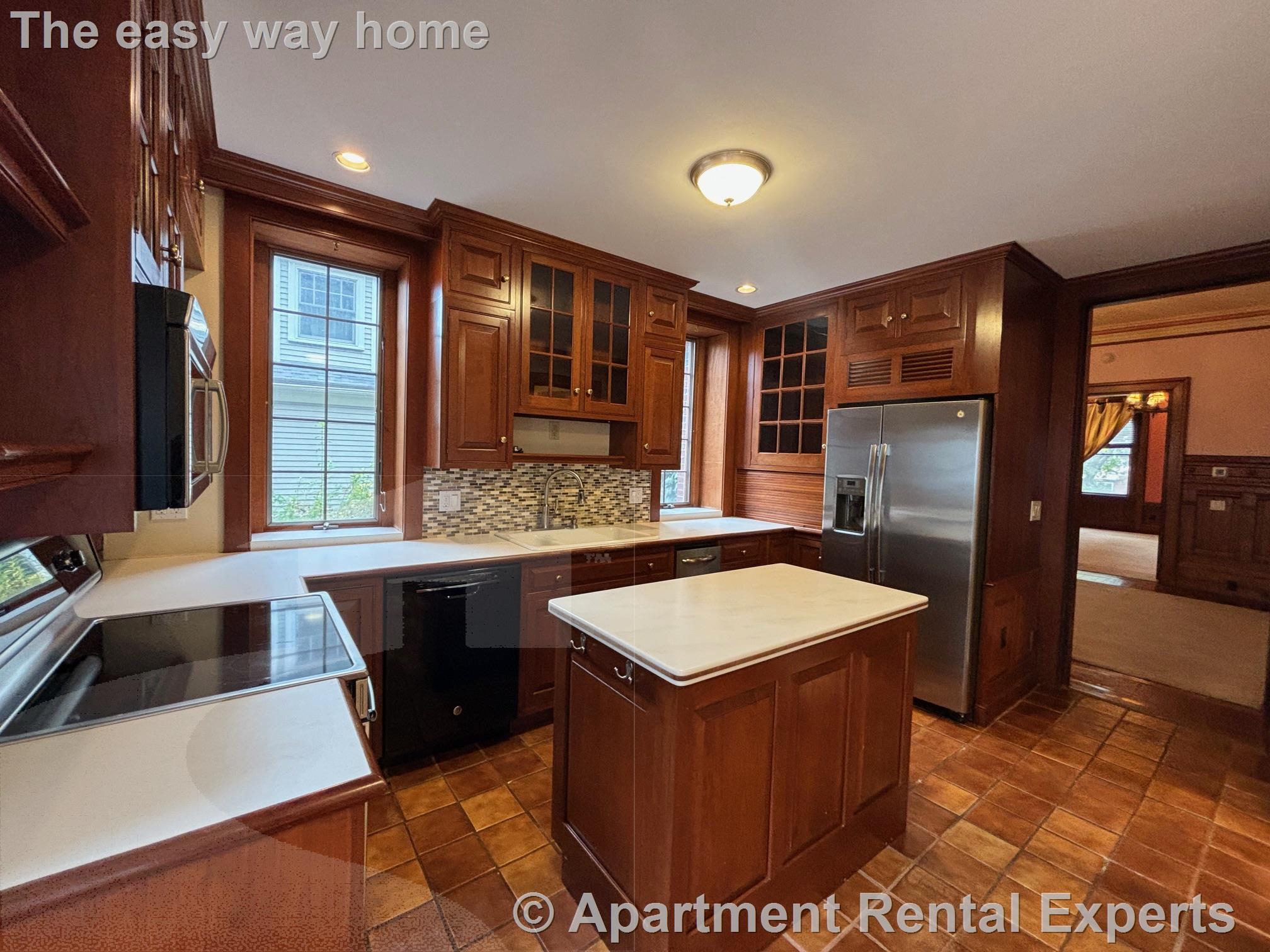 175 Summer St, Spring Hill