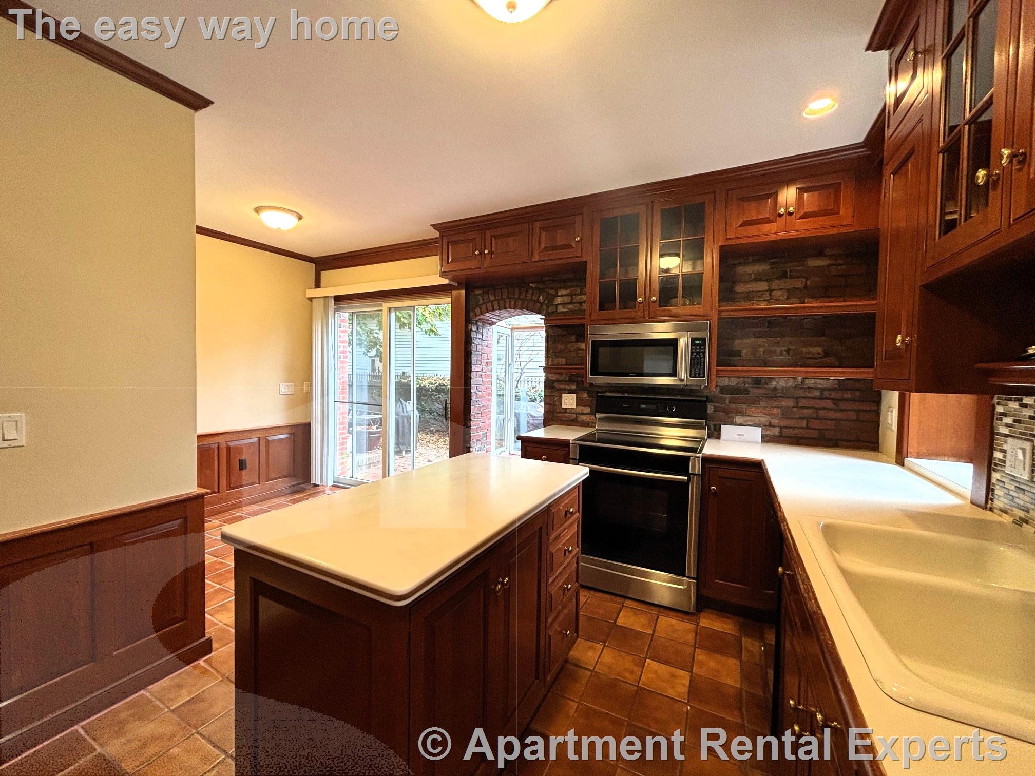 175 Summer St, Spring Hill