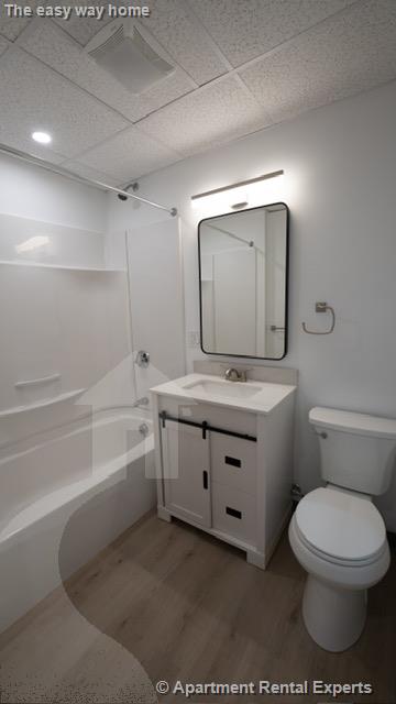 301 Boston Ave, Tufts