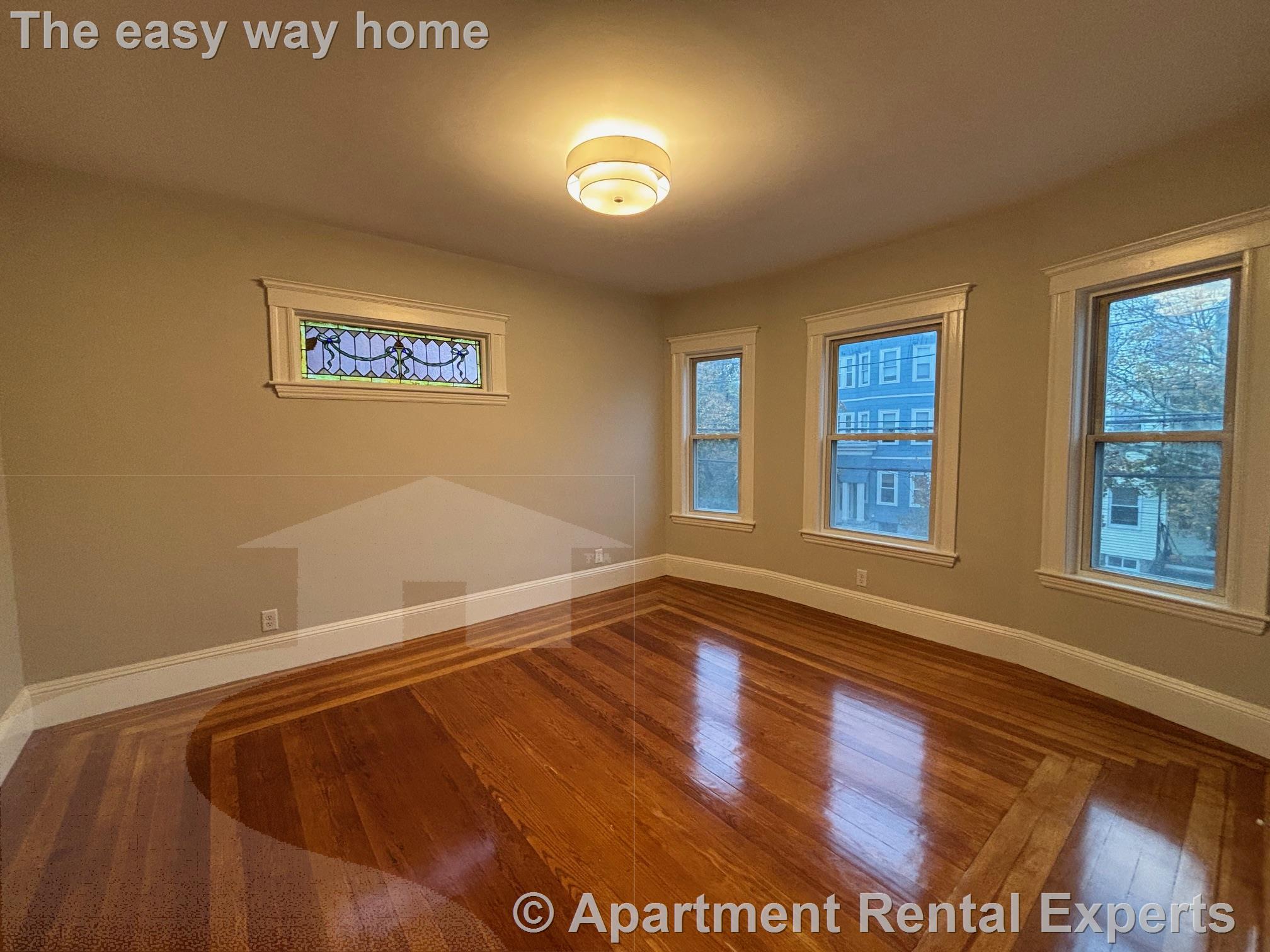 11 Magnolia St, East Arlington