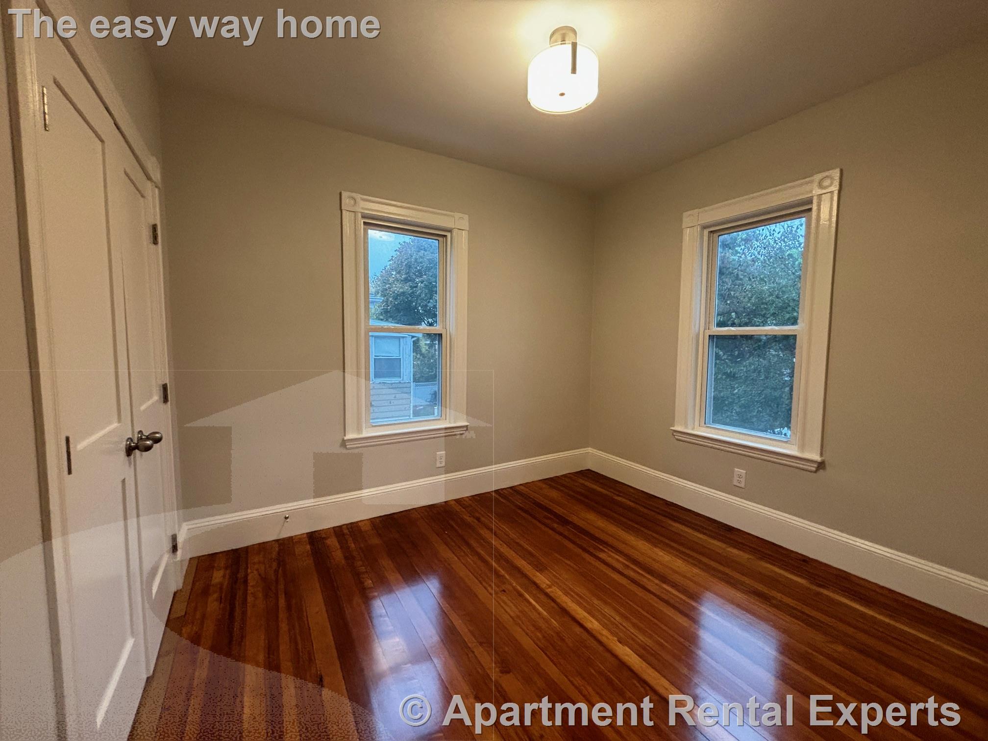 11 Magnolia St, East Arlington