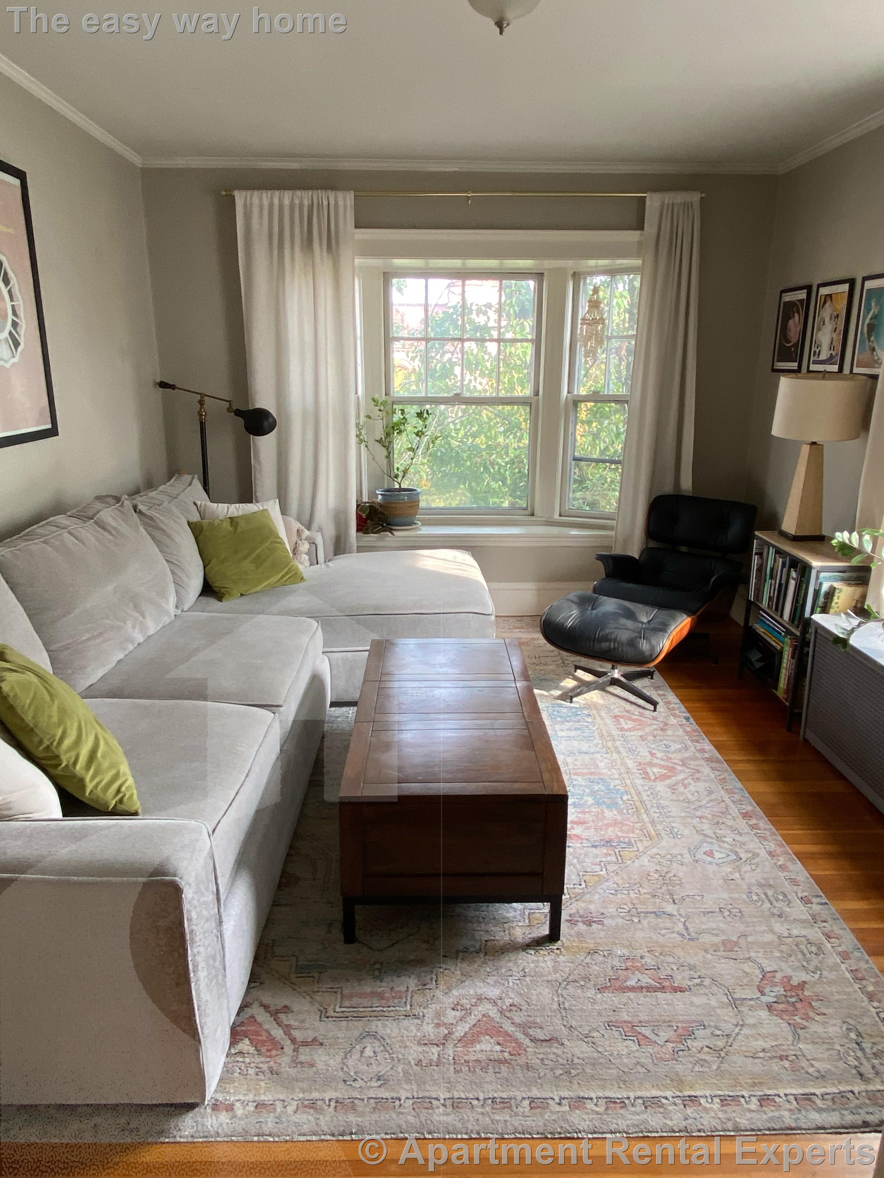 452 Broadway, Harvard Square