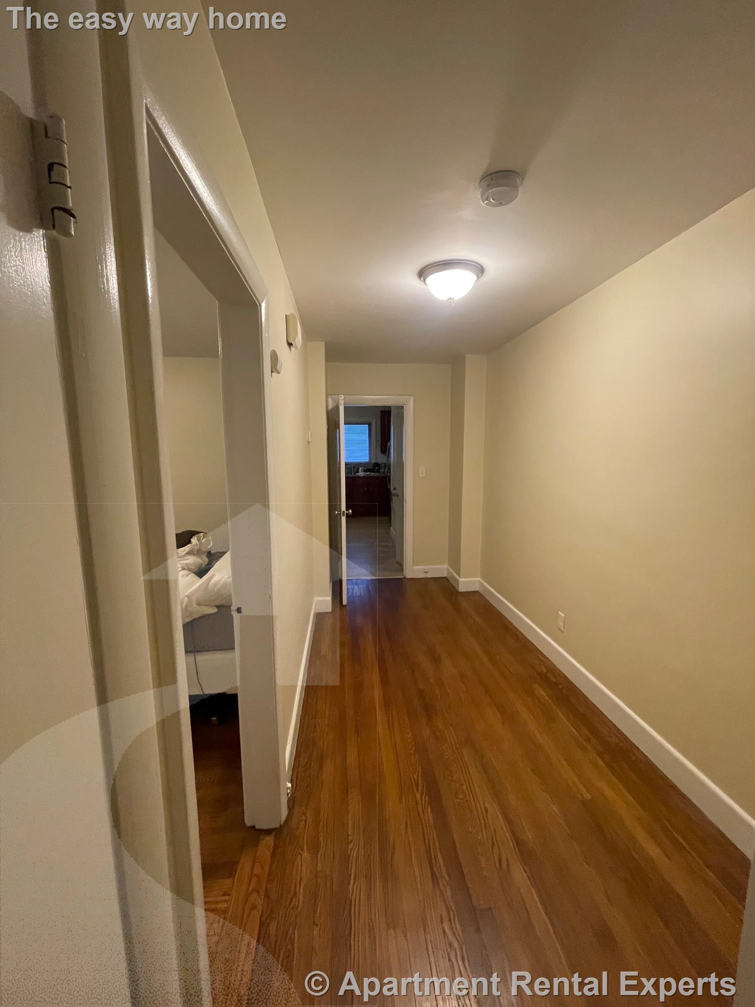 48 Bishop Allen Dr, Central Square