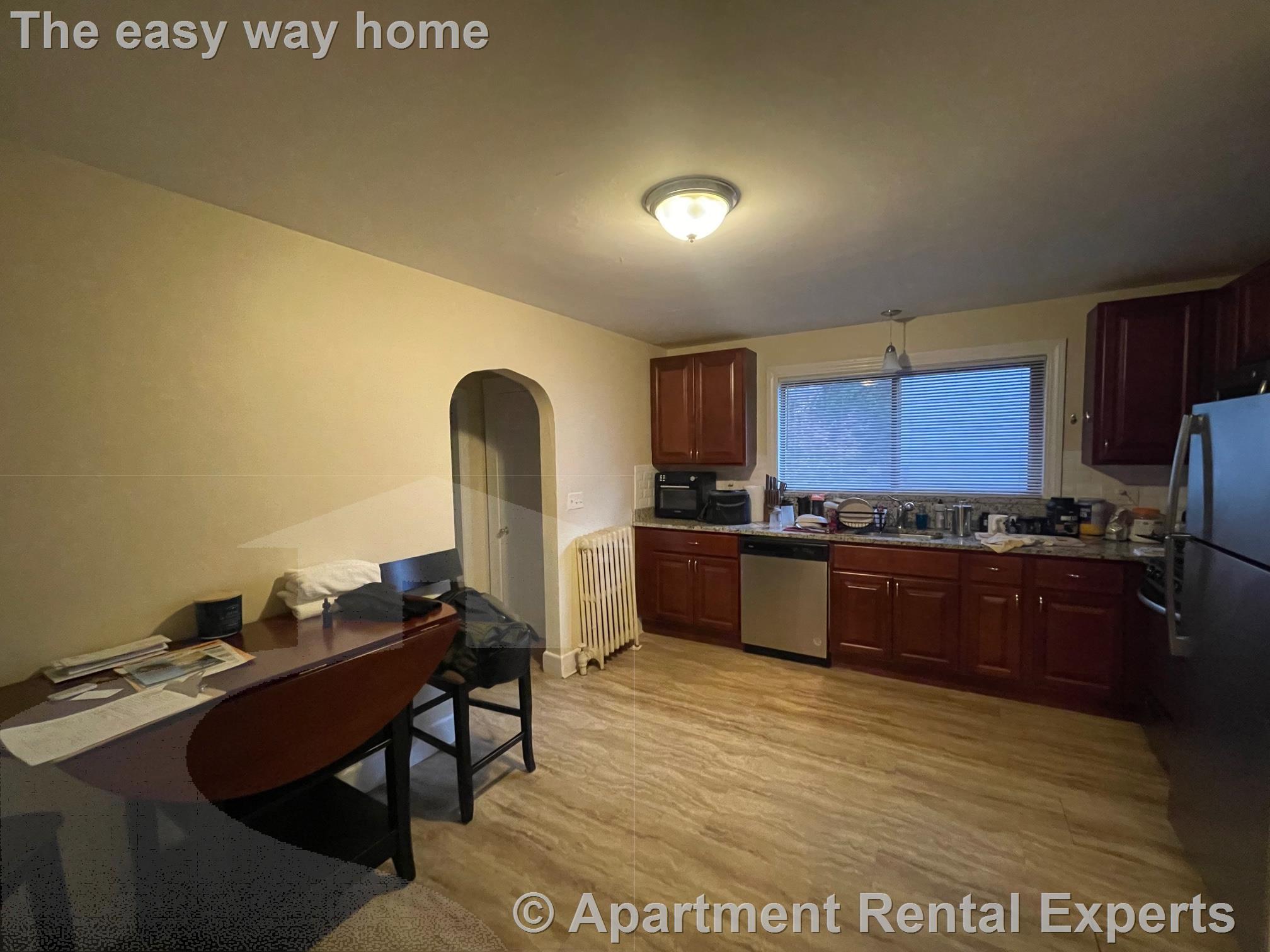 48 Bishop Allen Dr, Central Square