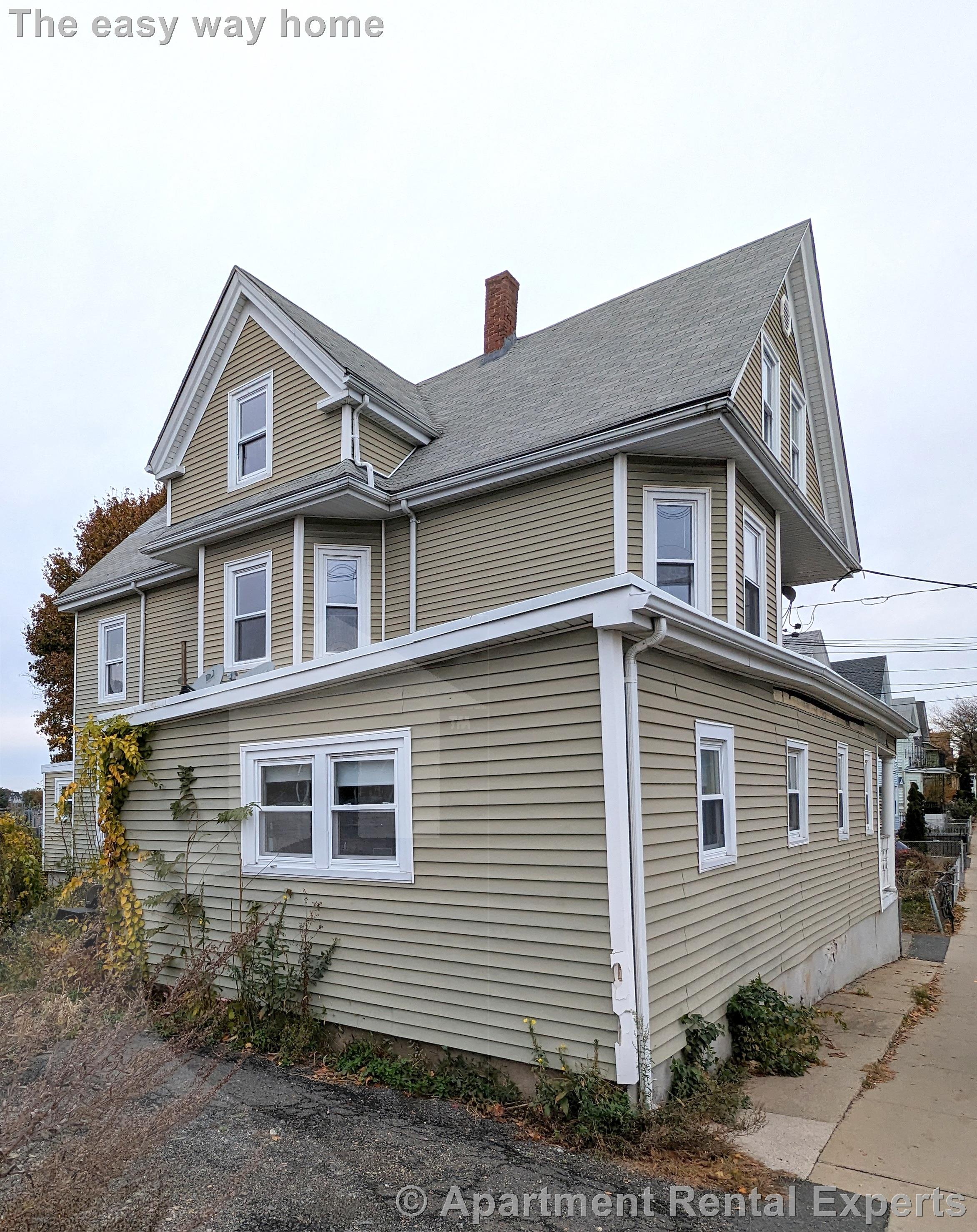 278 Lowell St, Magoun Square