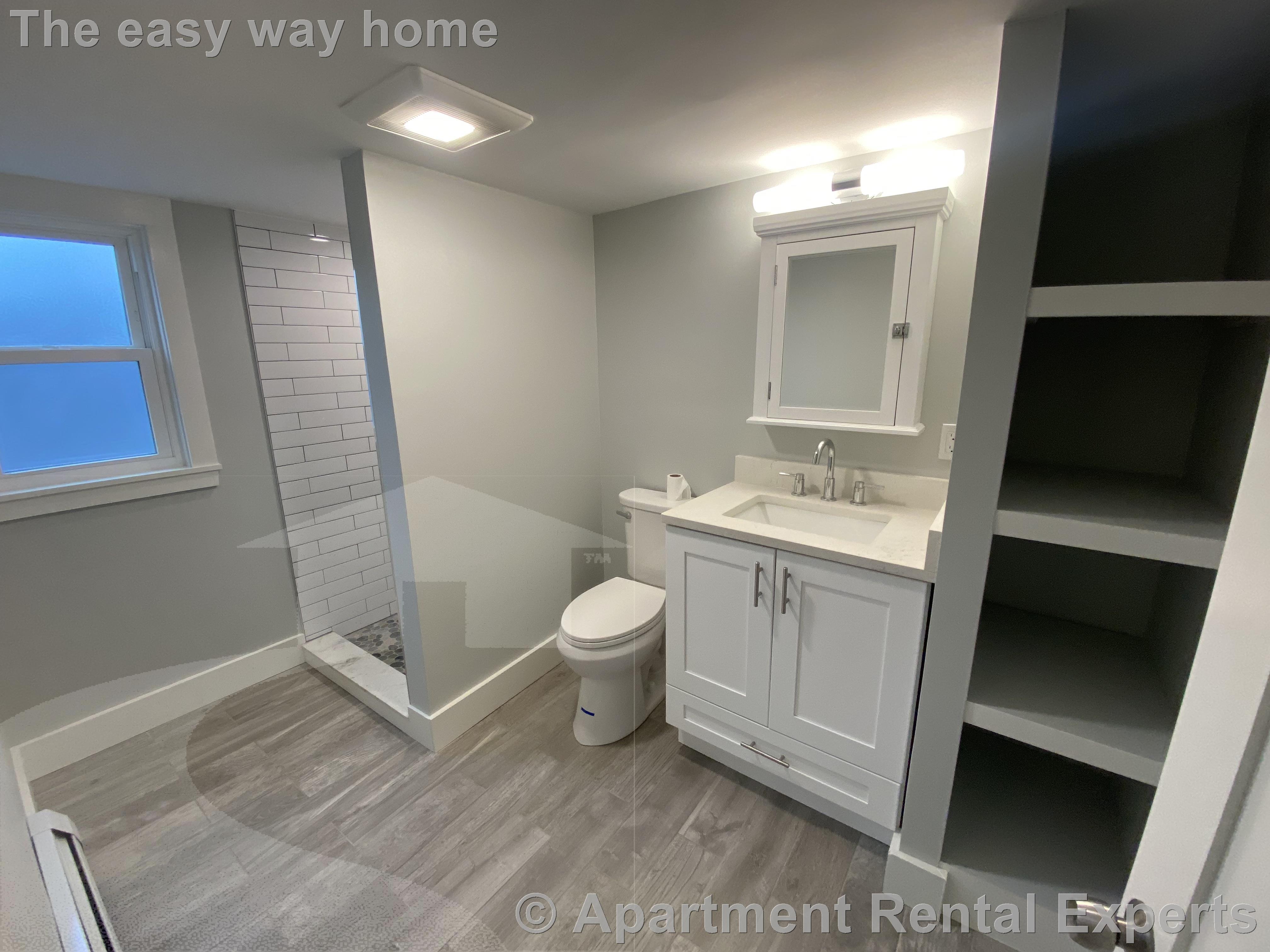 8 Fisk Ave, Magoun Square