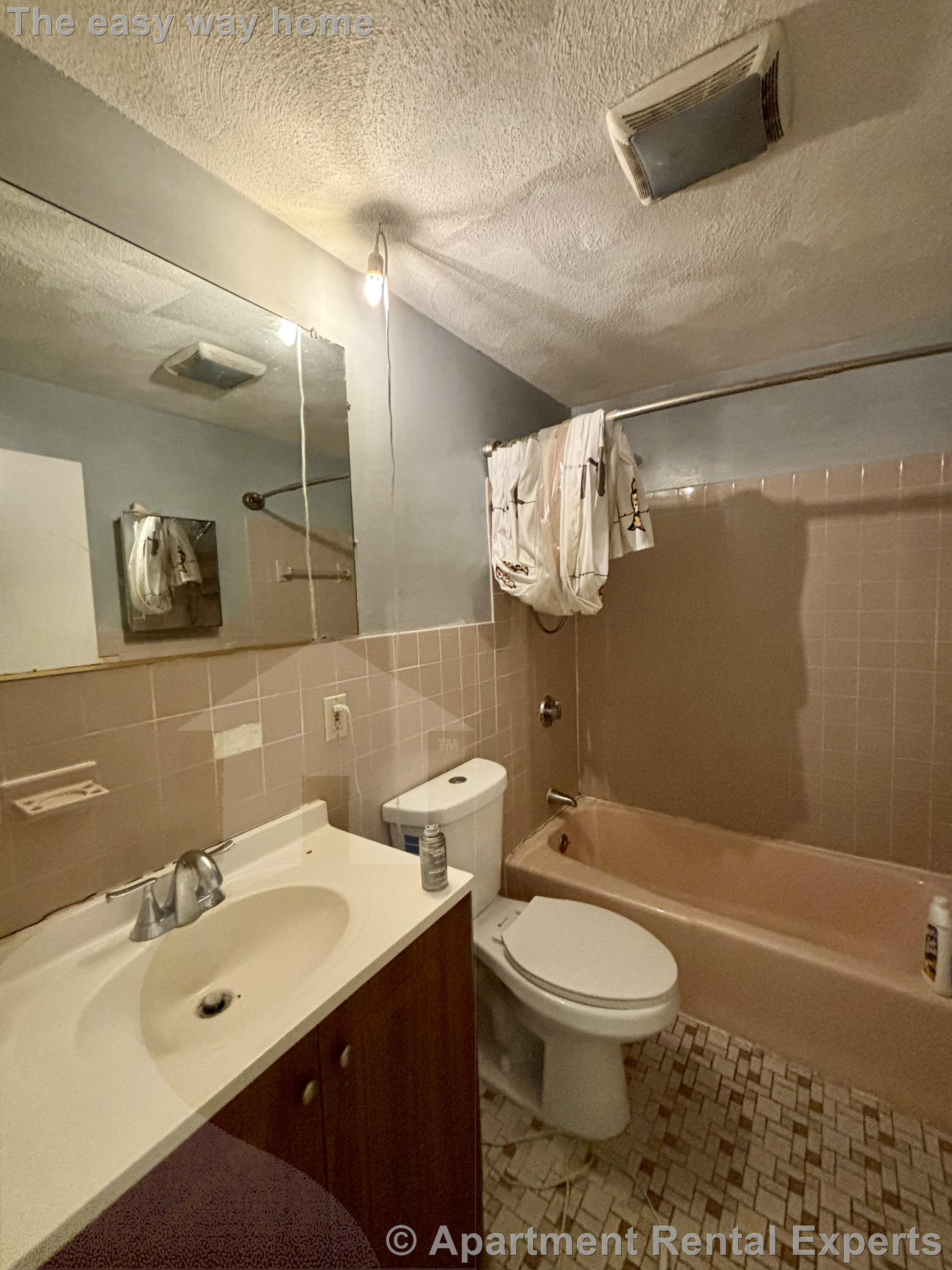 4 Webster Ave, Union Square