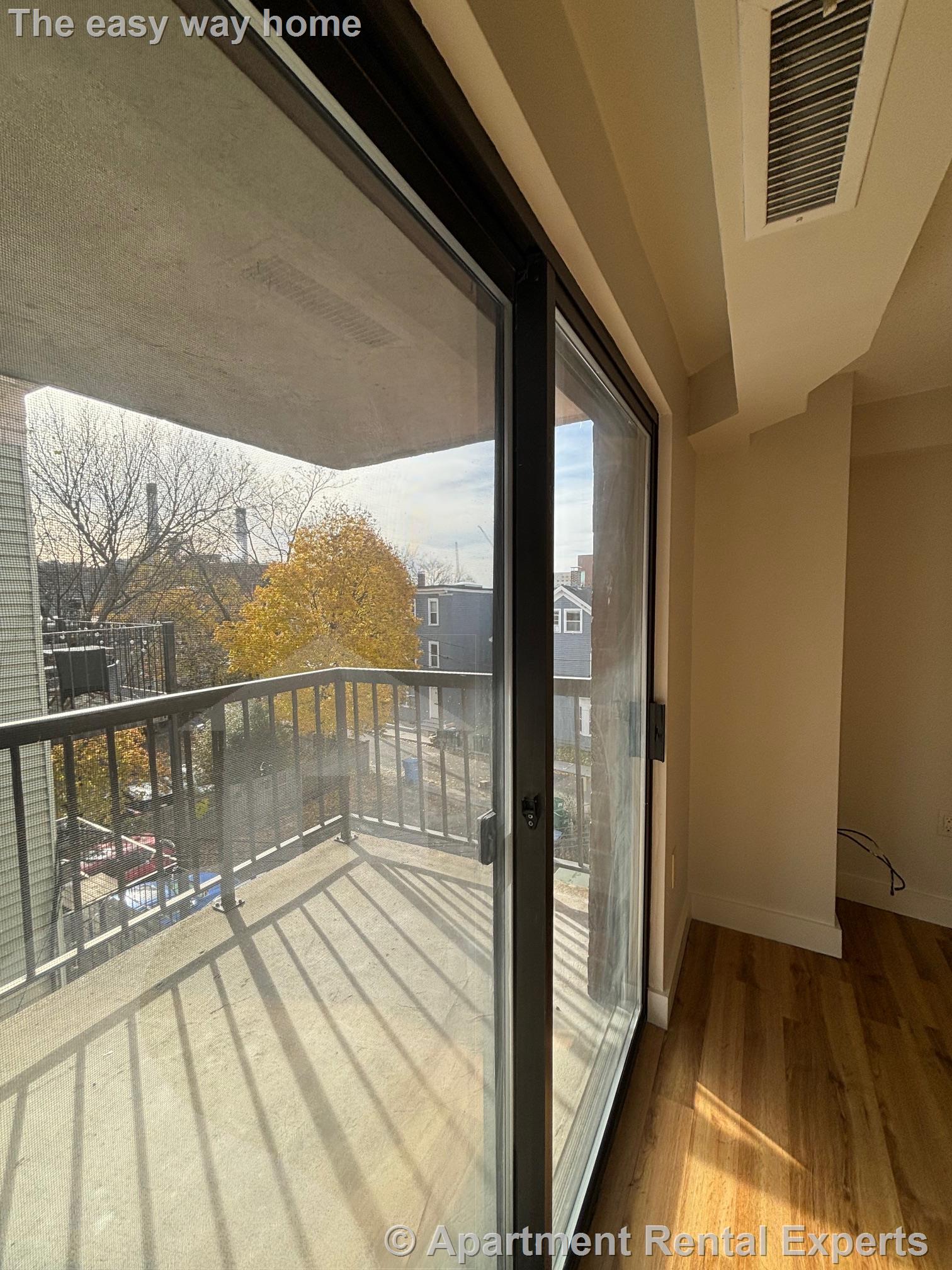 16 Elmer St, Riverside