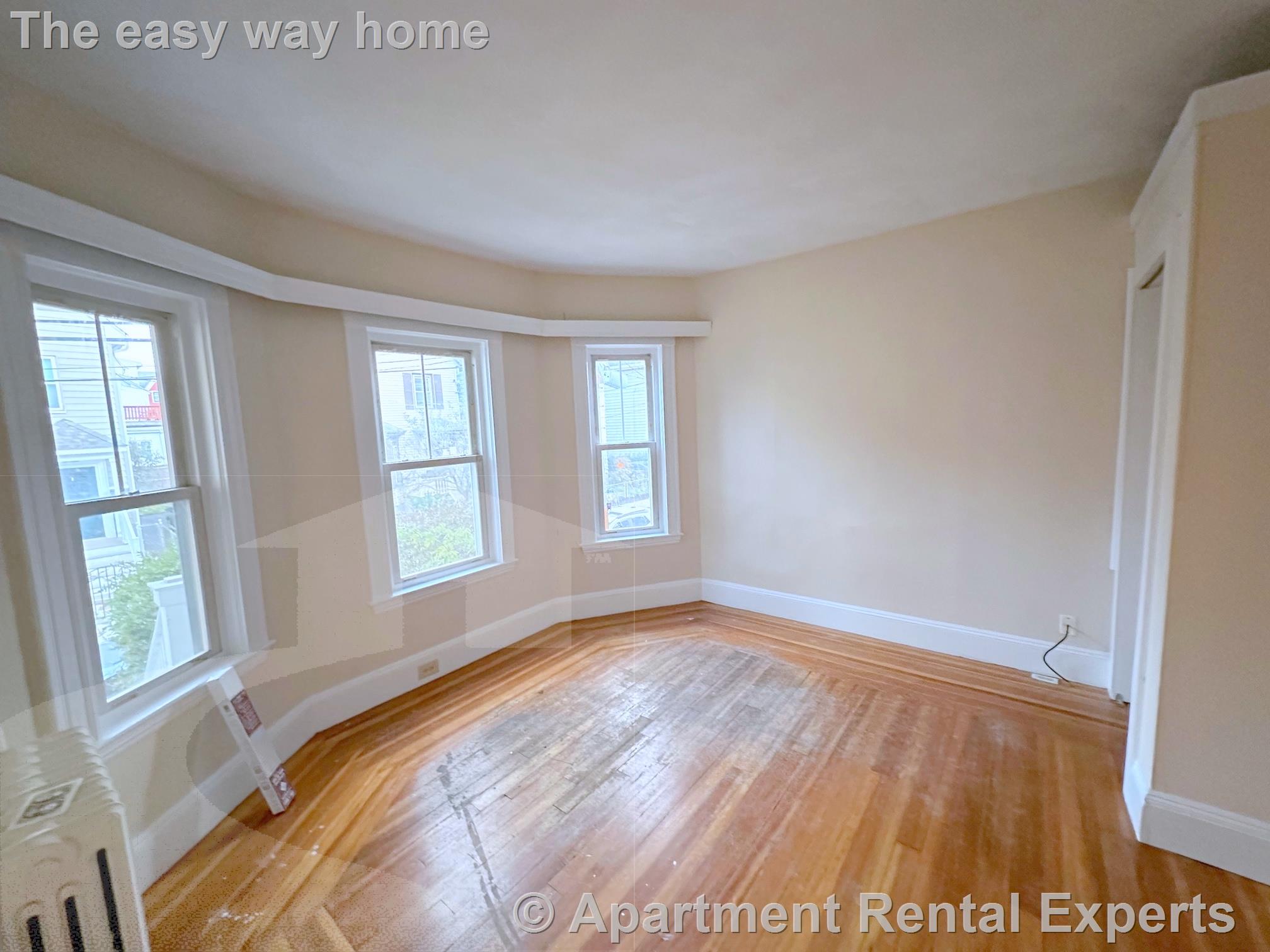 15 Ashland St, Porter Square