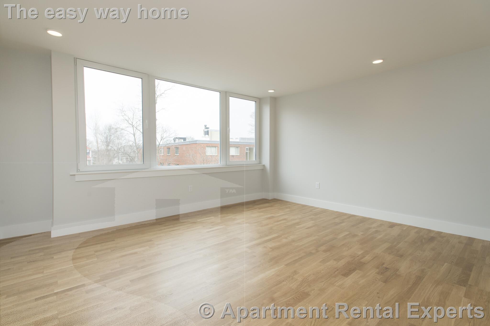 334 Harvard St, Harvard Square