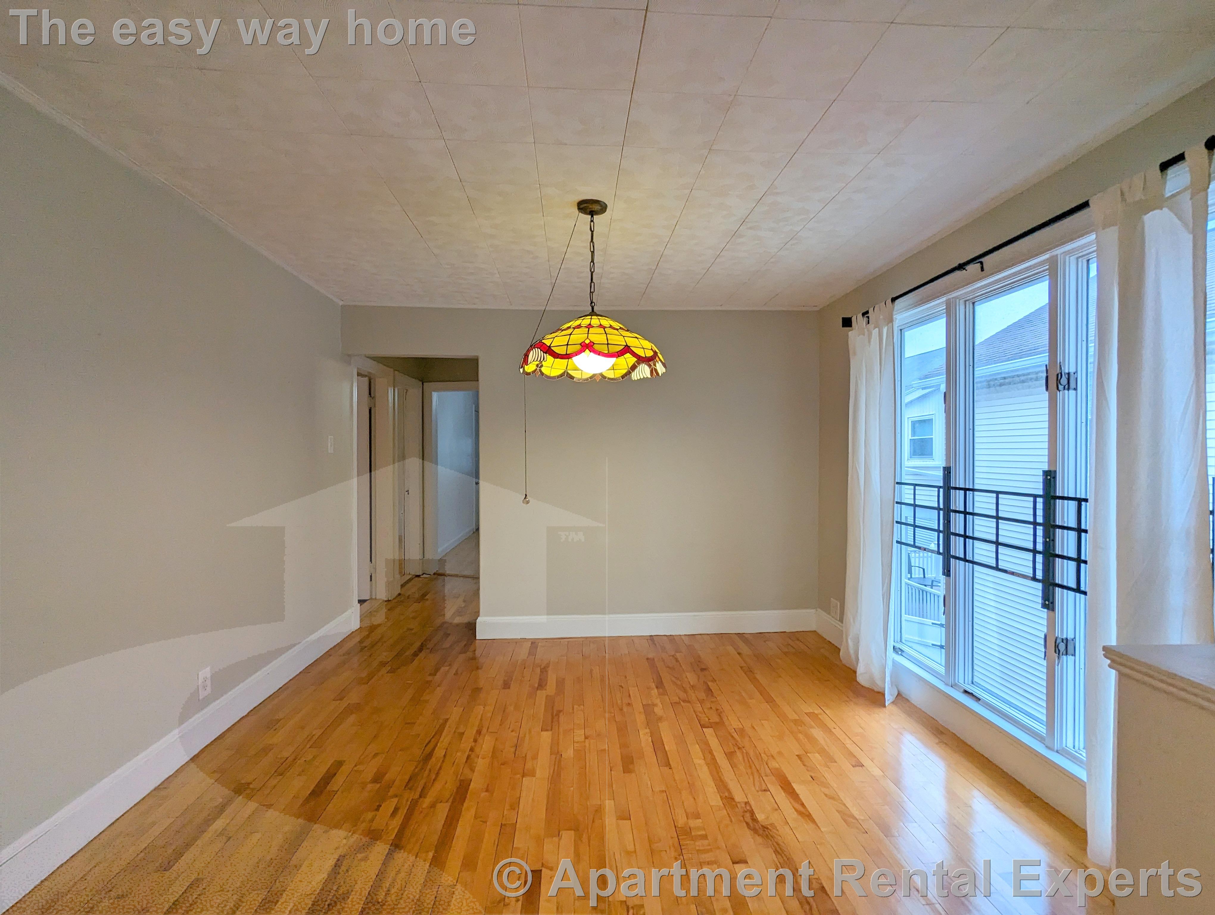 73 Woods Ave, Teele Square