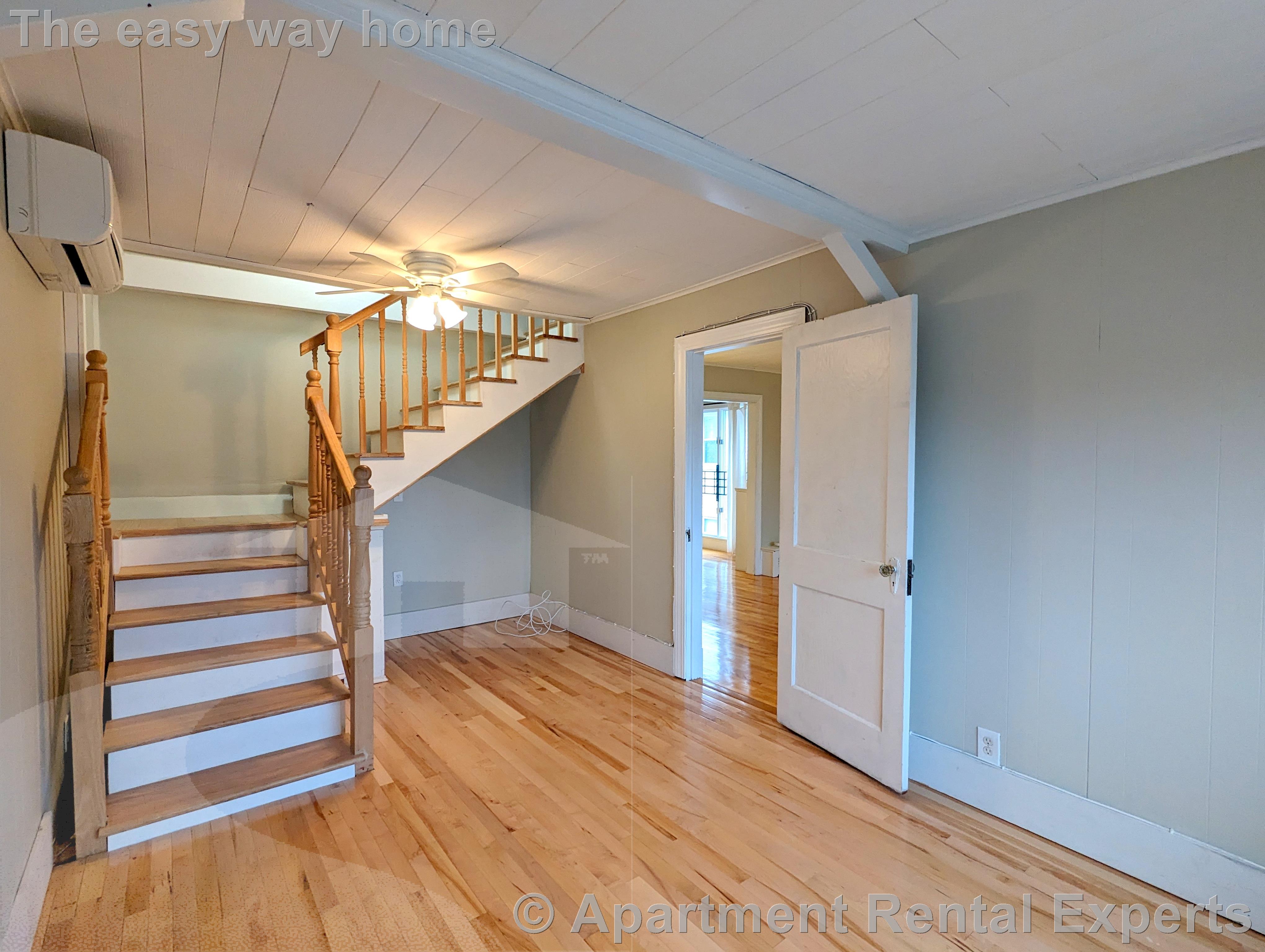 73 Woods Ave, Teele Square