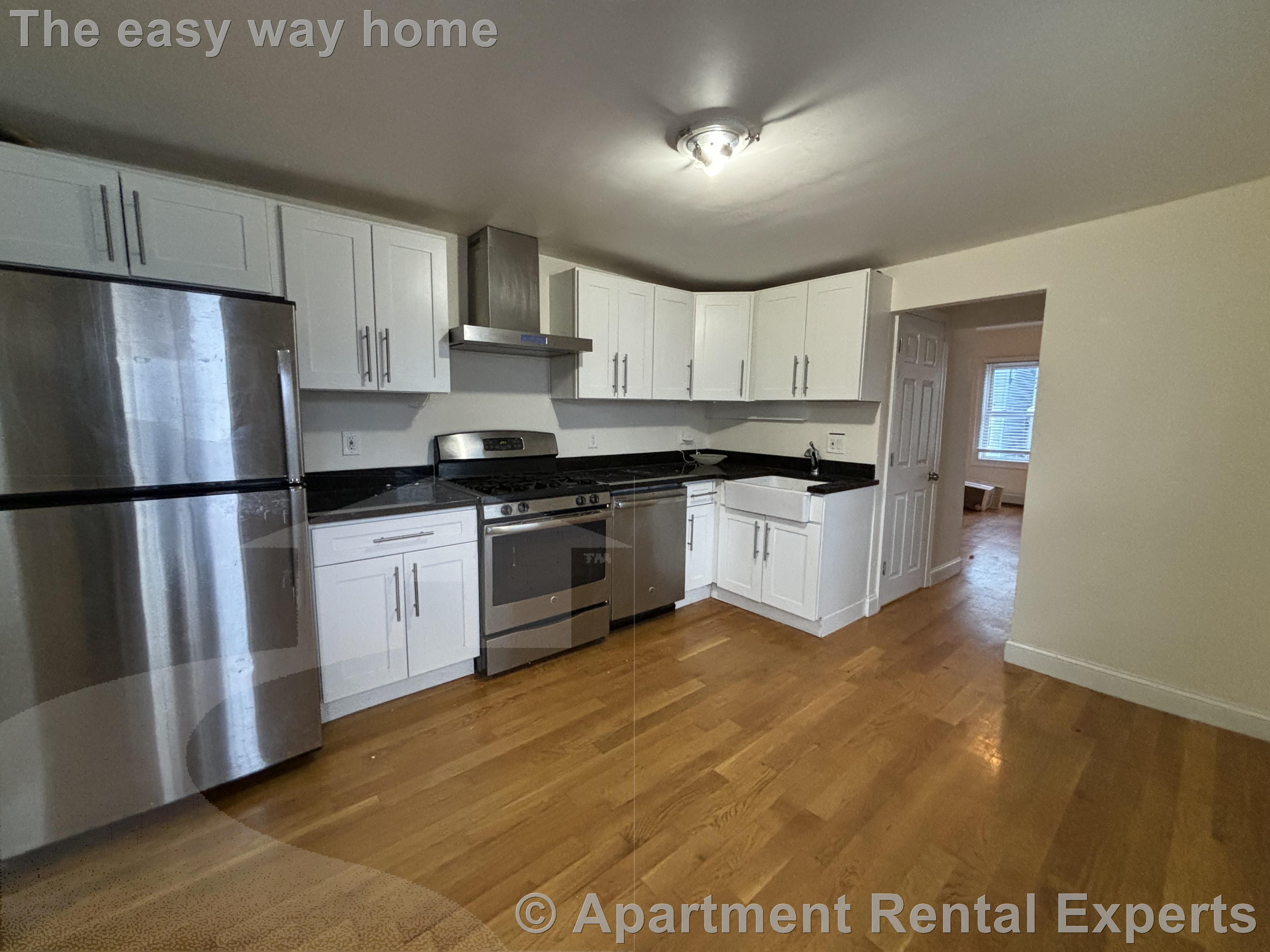 33 Harding St, East Cambridge