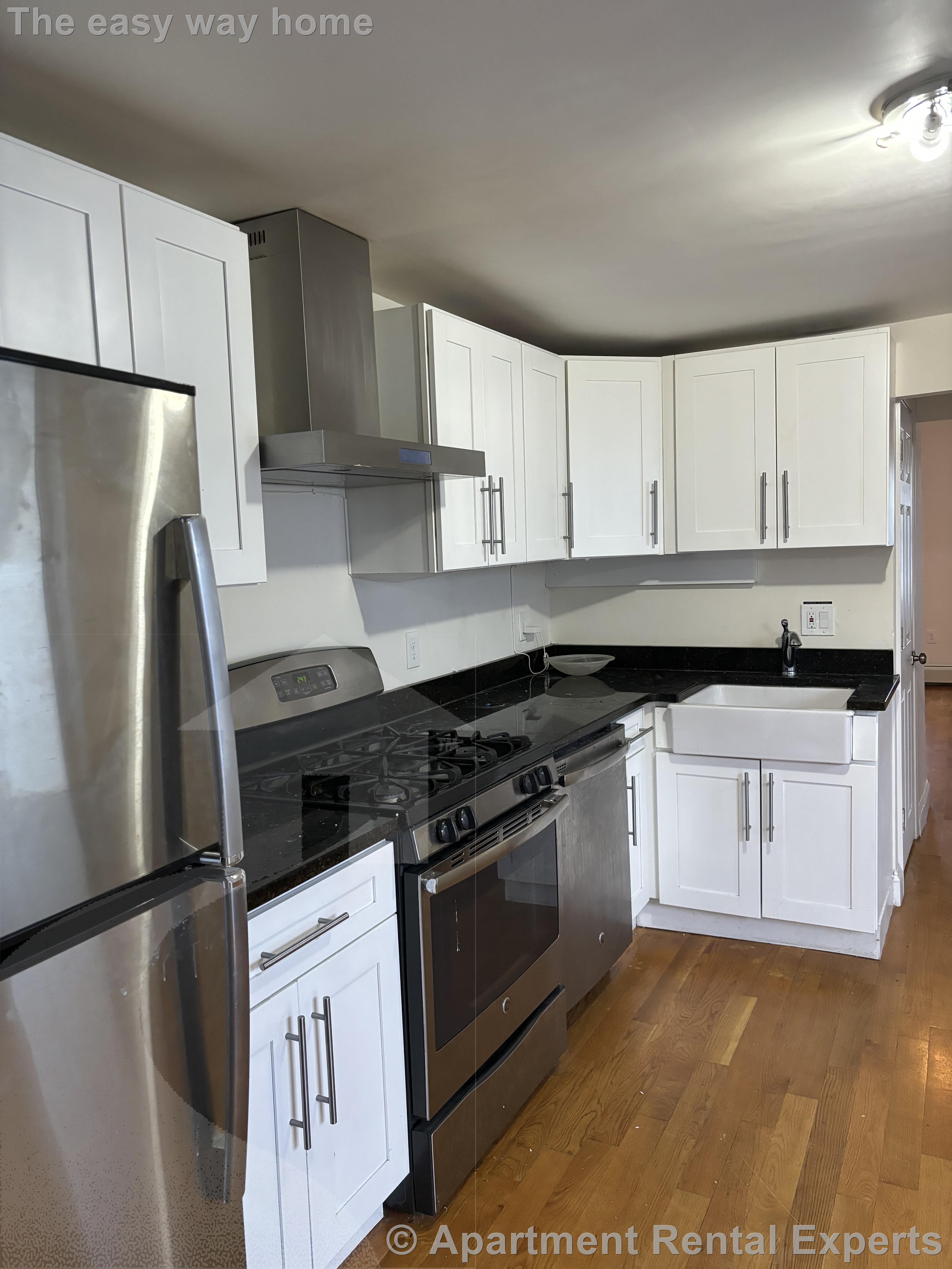 33 Harding St, East Cambridge