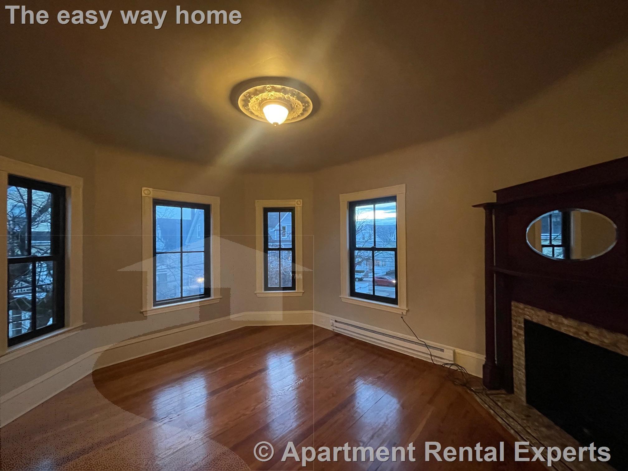 8 Charnwood Rd, Davis Square