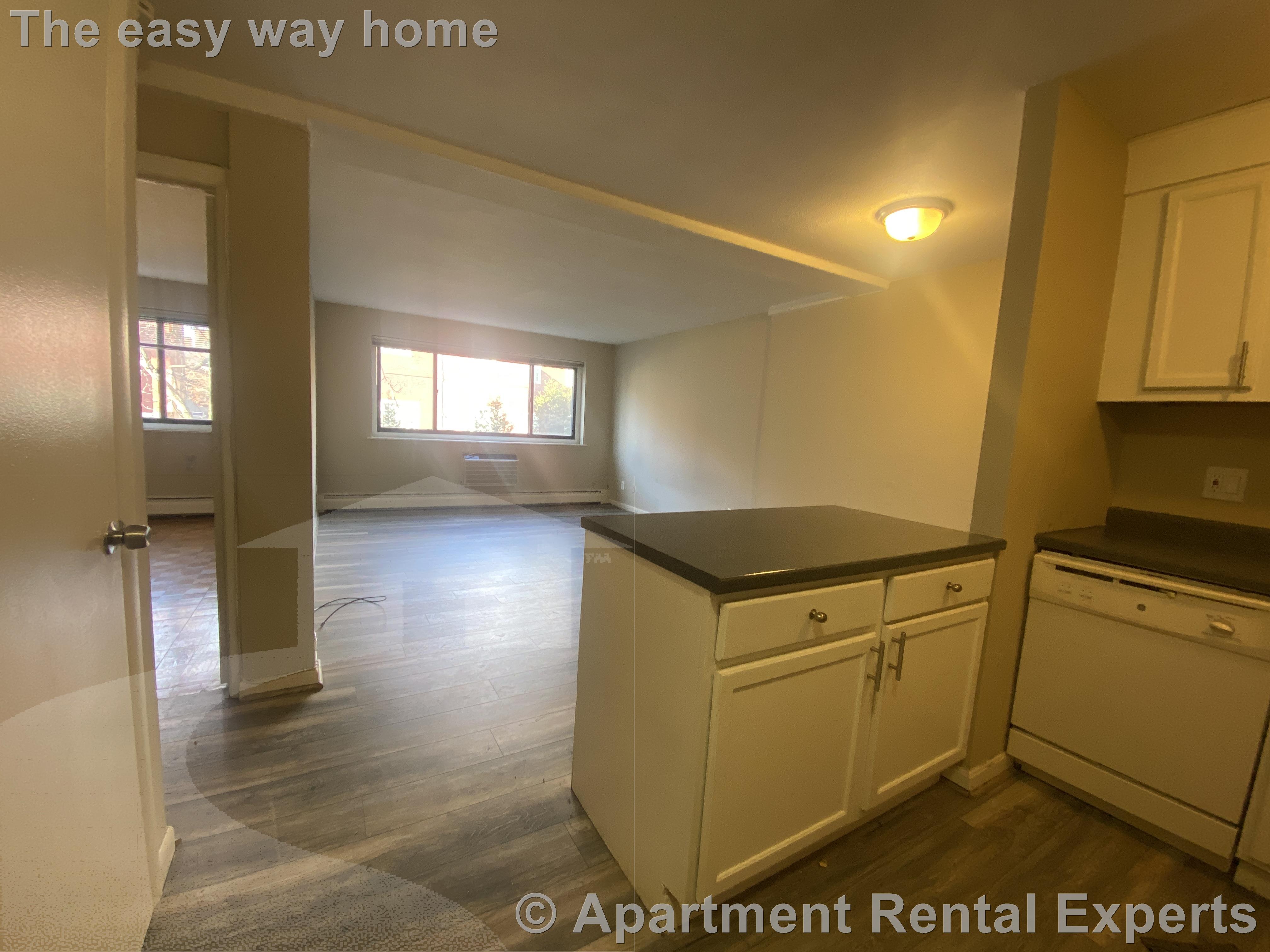 375 Harvard St, Harvard Square