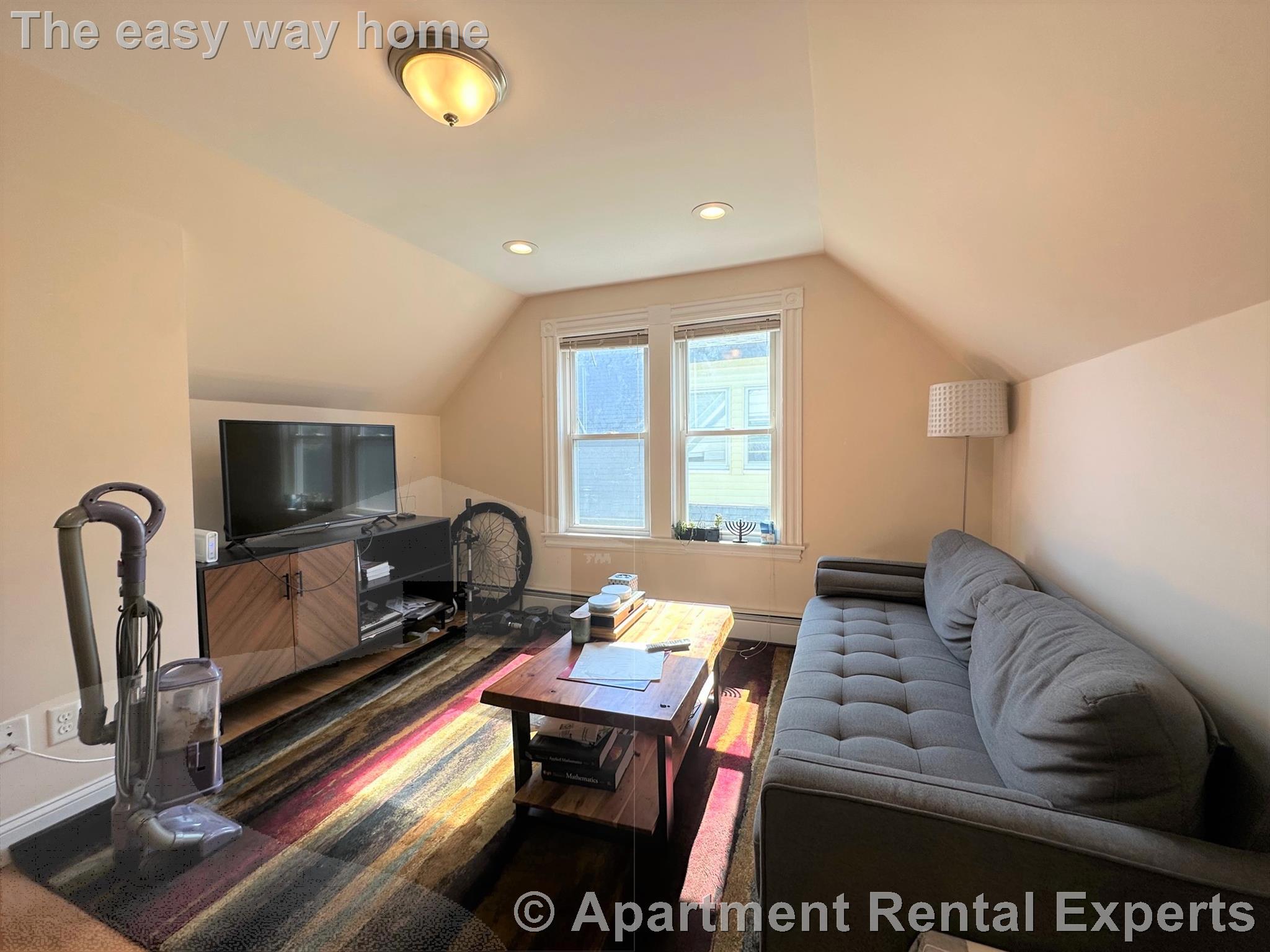 15 Lesley Ave, Davis Square