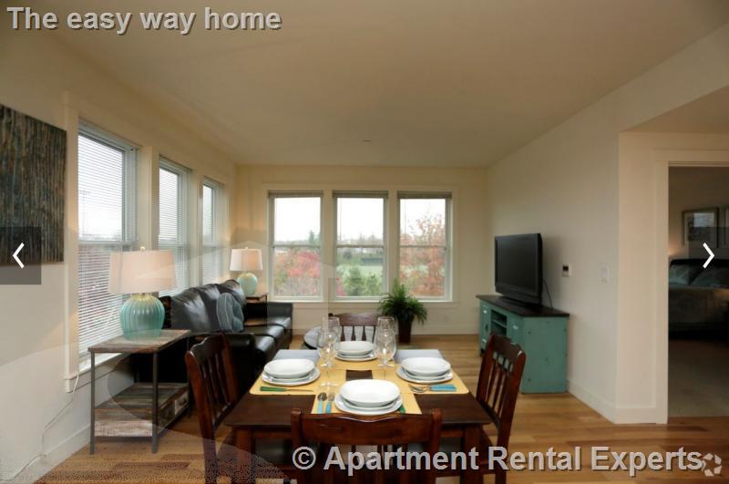 87 New St, Fresh Pond