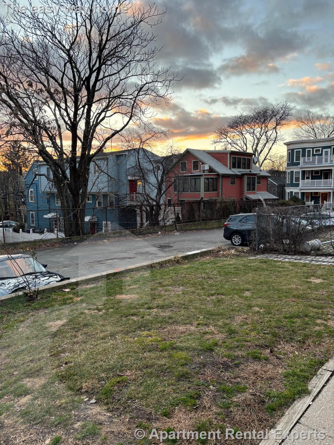 900 Massachusetts Ave, Central Square