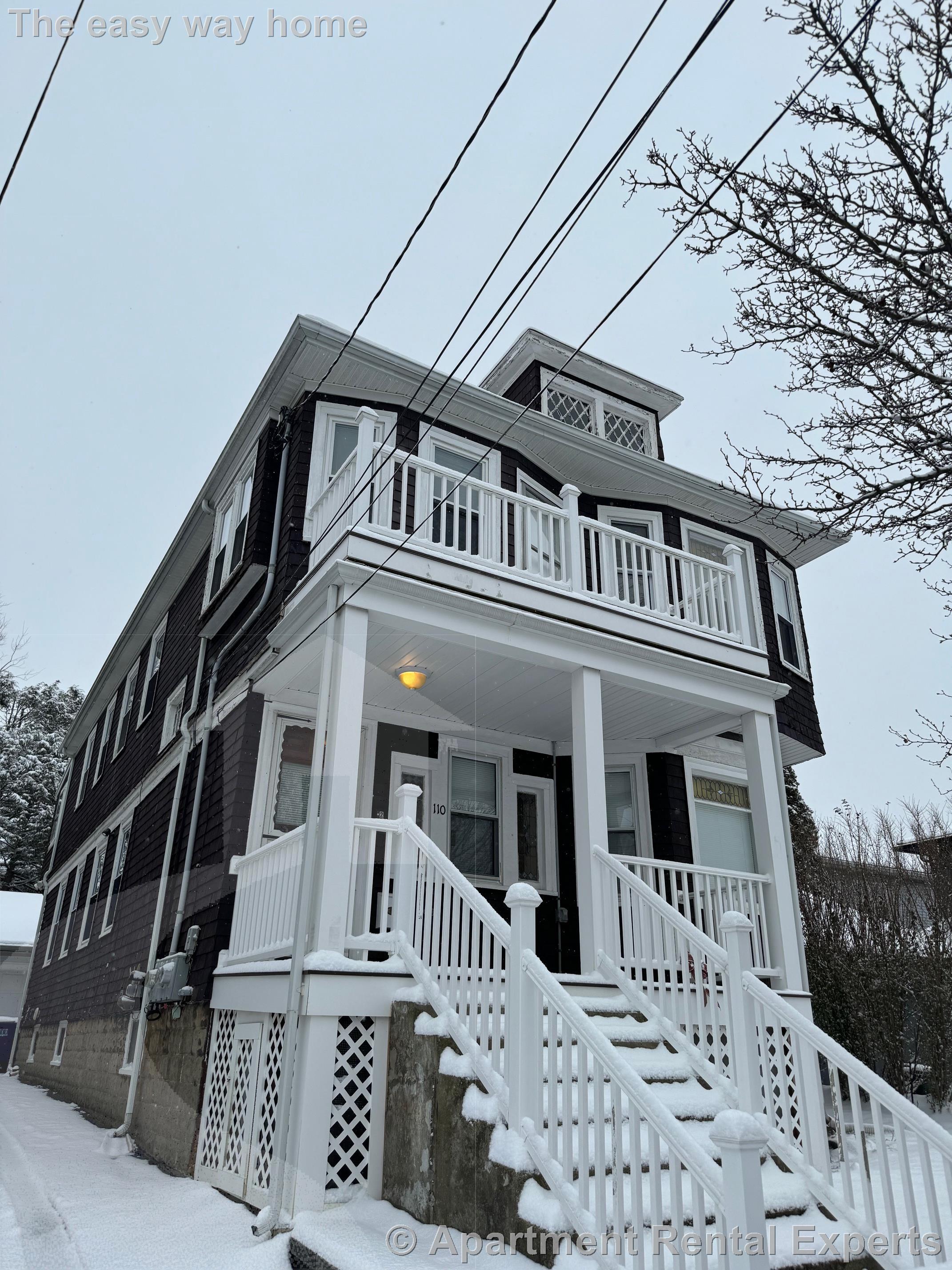 110 West Quincy St, Tufts