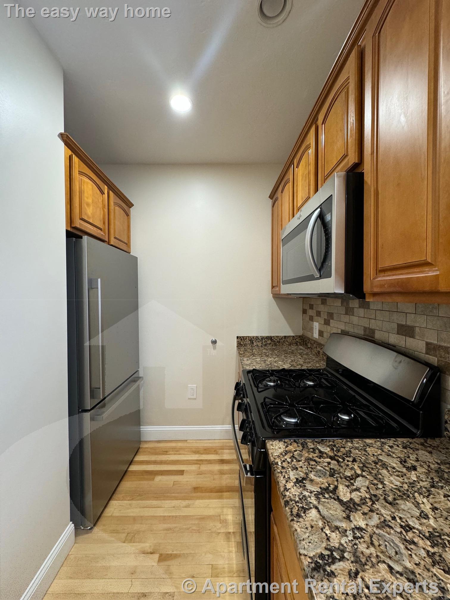 110 West Quincy St, Tufts