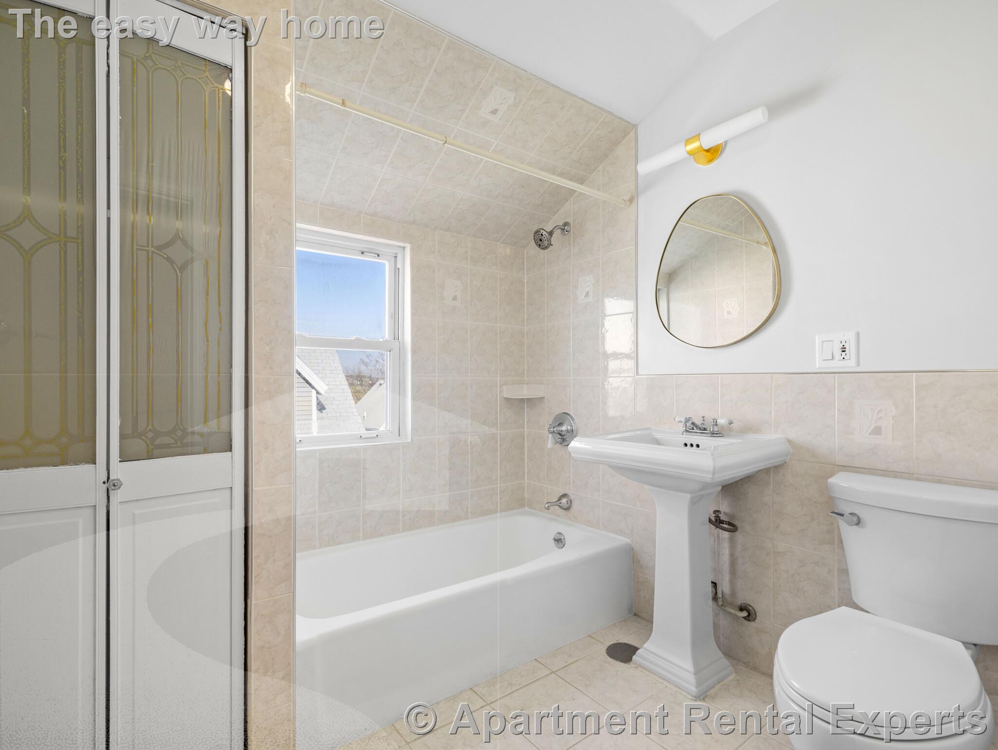 42 William St, Ball Square