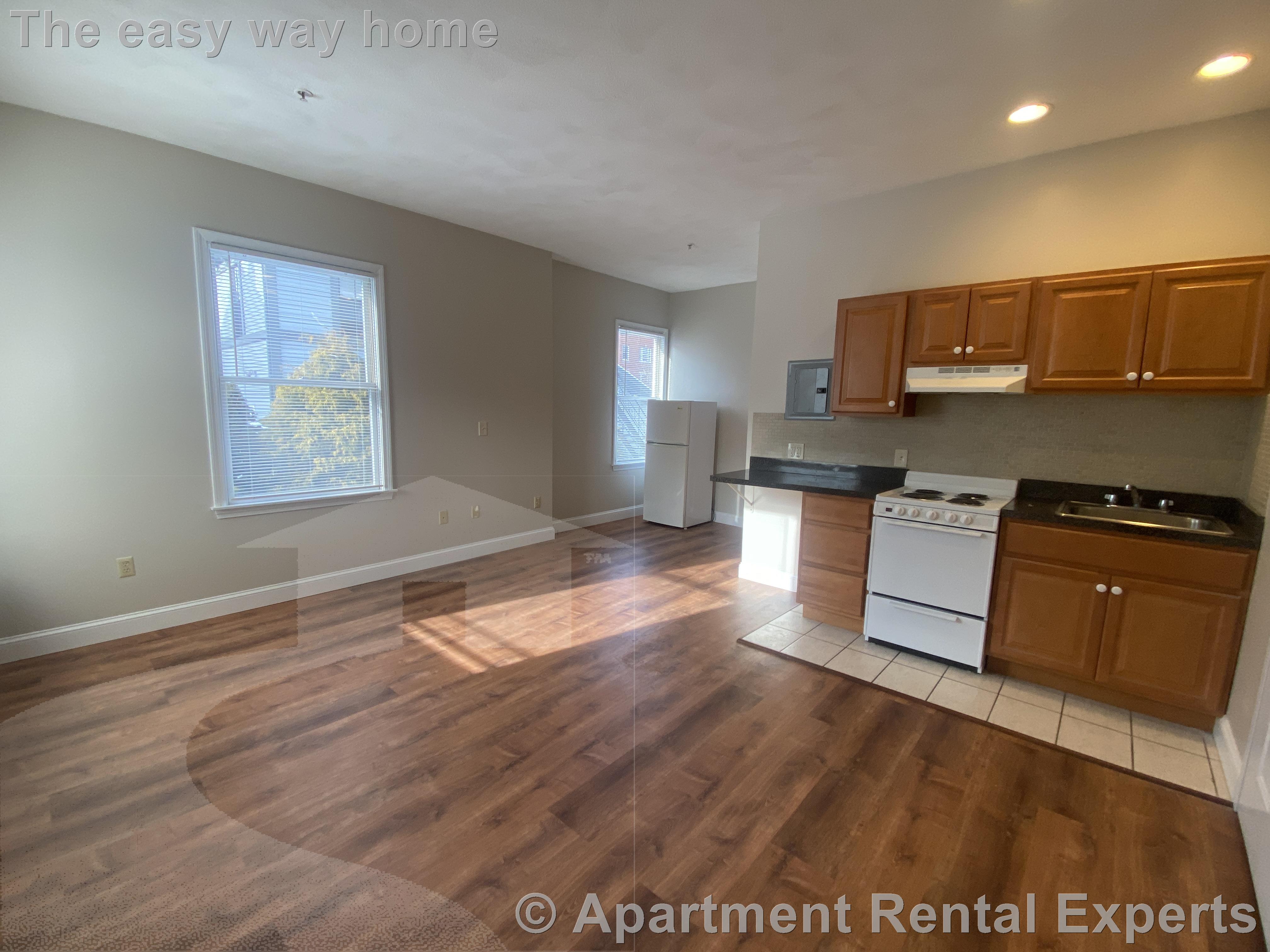 364 Harvard St, Harvard Square