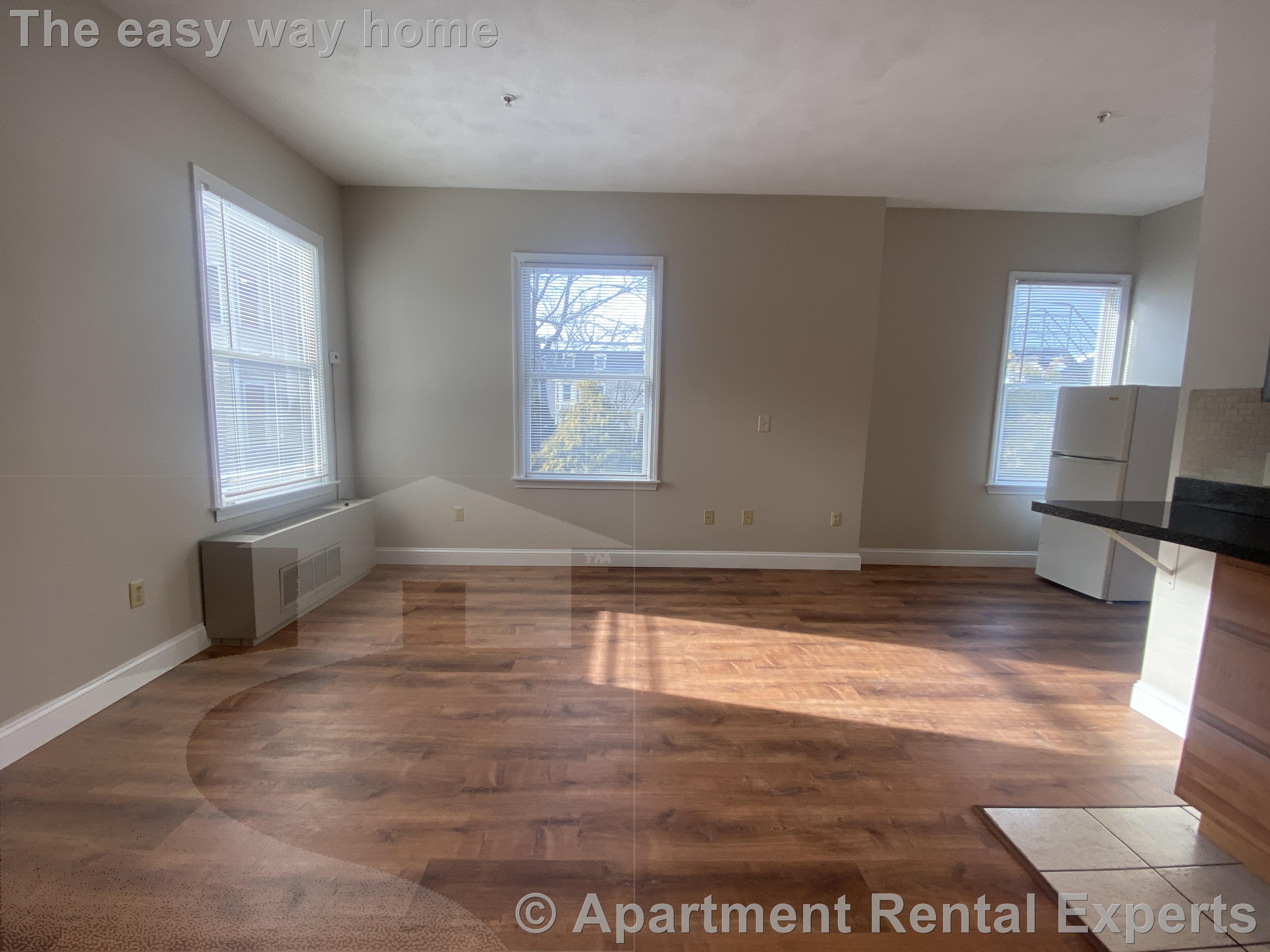 364 Harvard St, Harvard Square