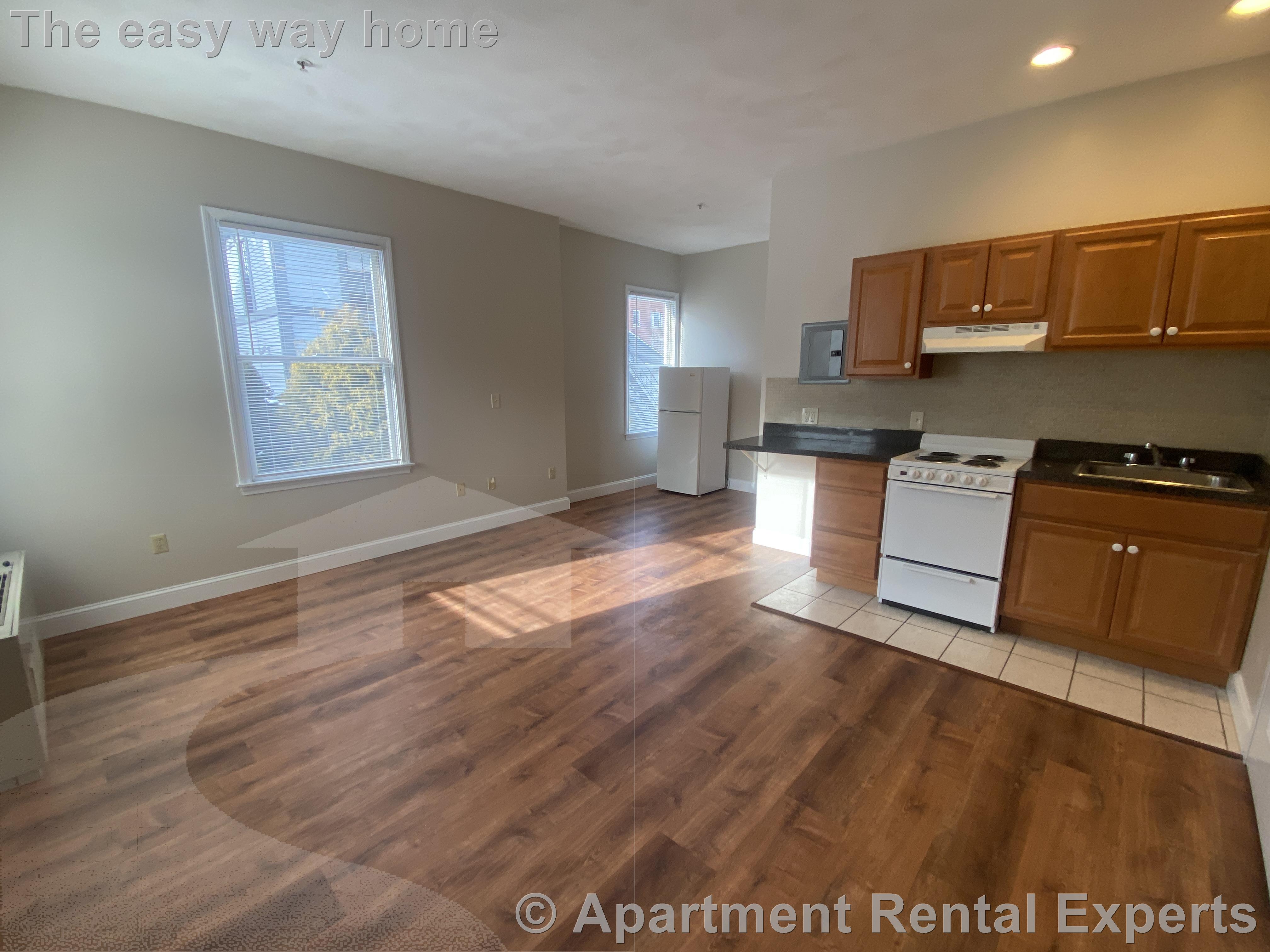 364 Harvard St, Harvard Square