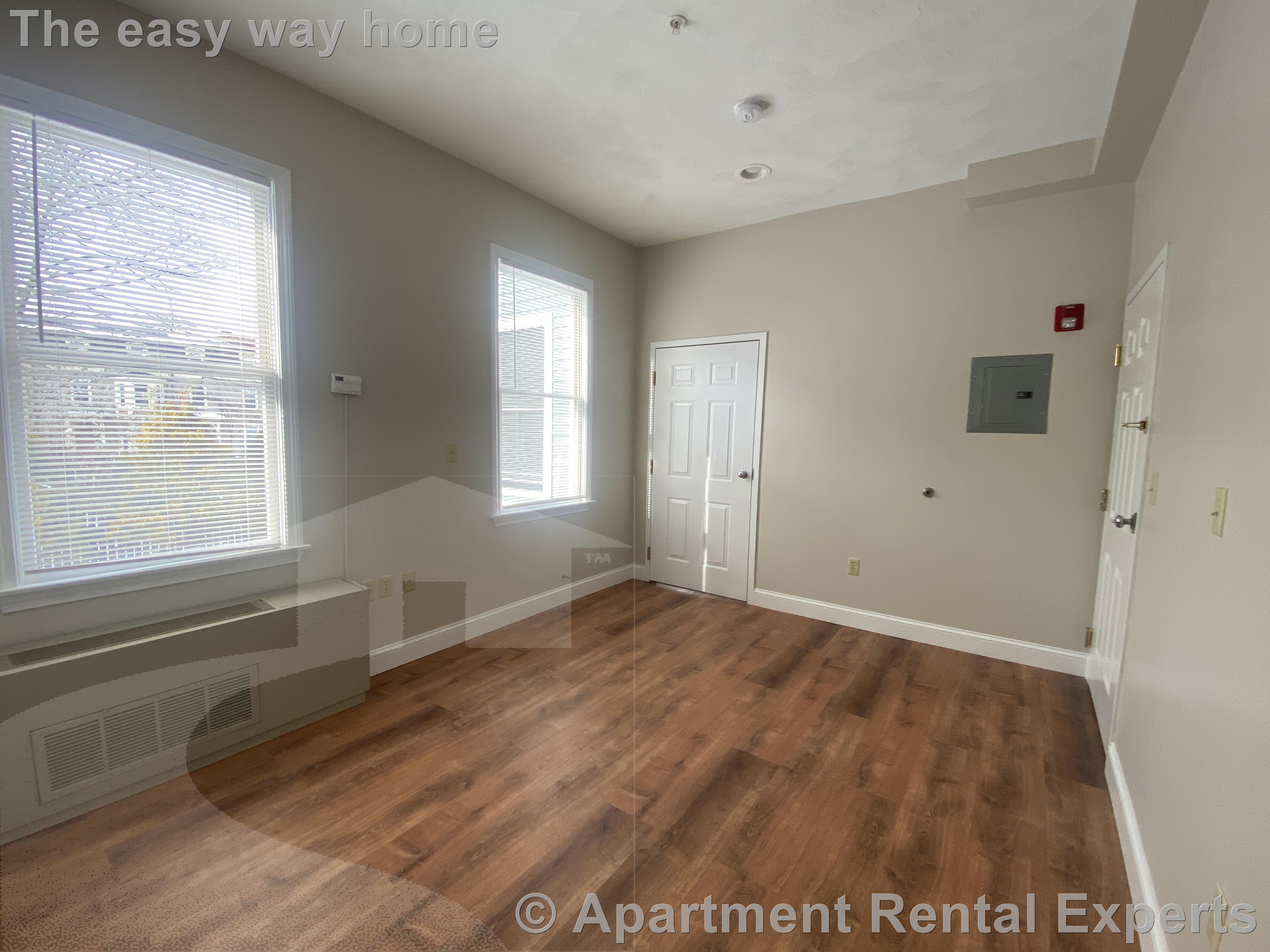 364 Harvard St, Harvard Square