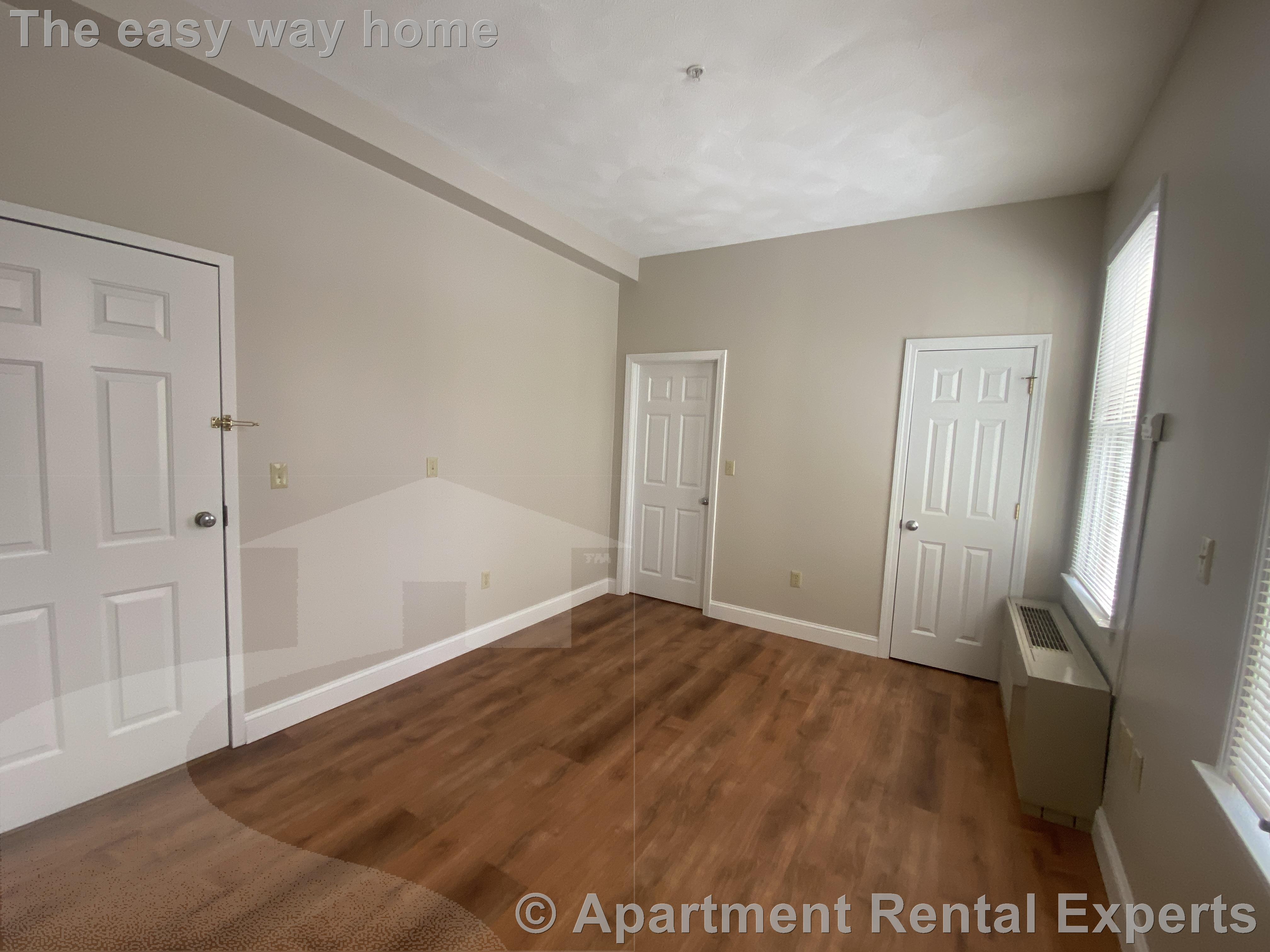 364 Harvard St, Harvard Square