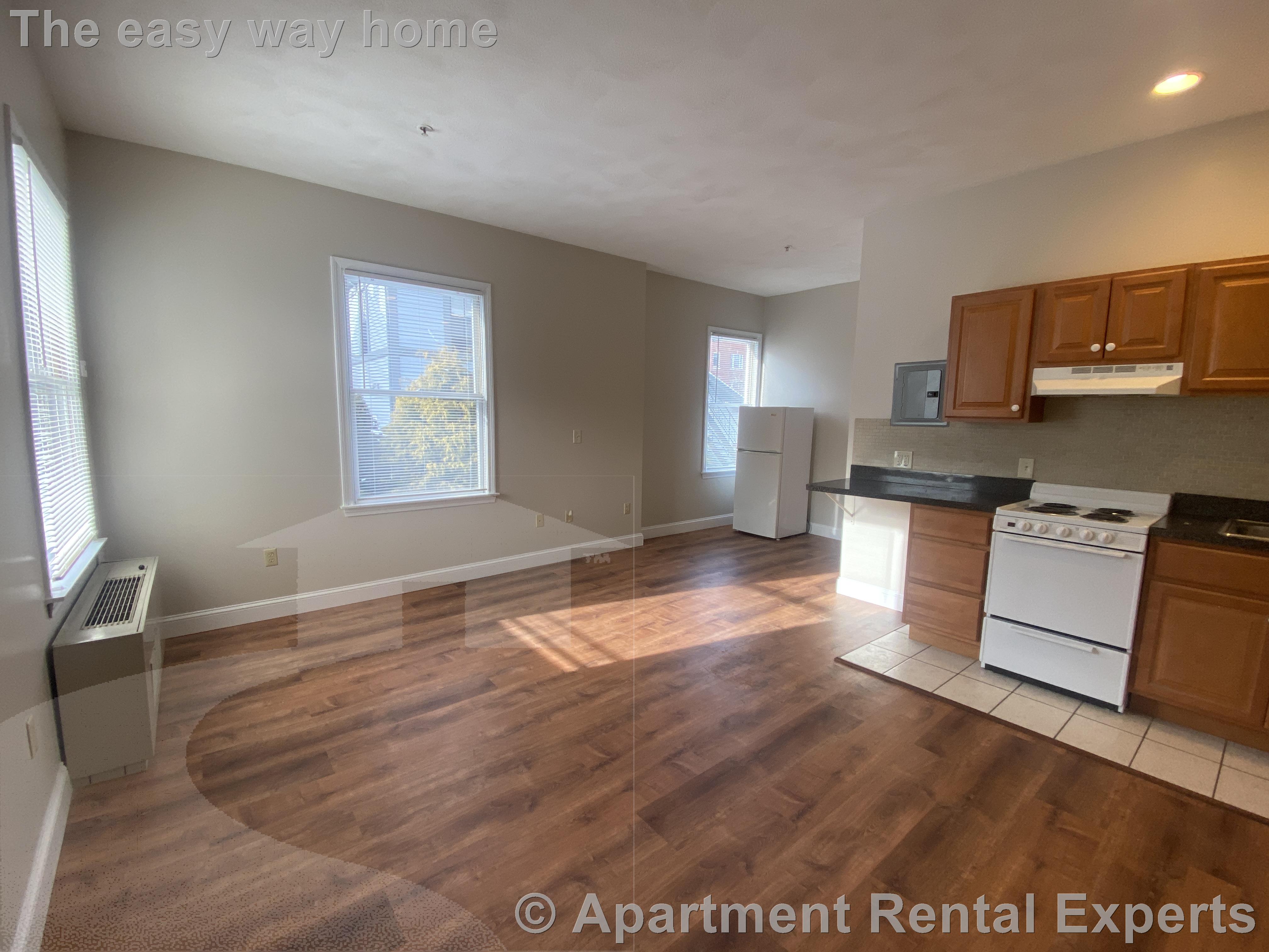 364 Harvard St, Harvard Square