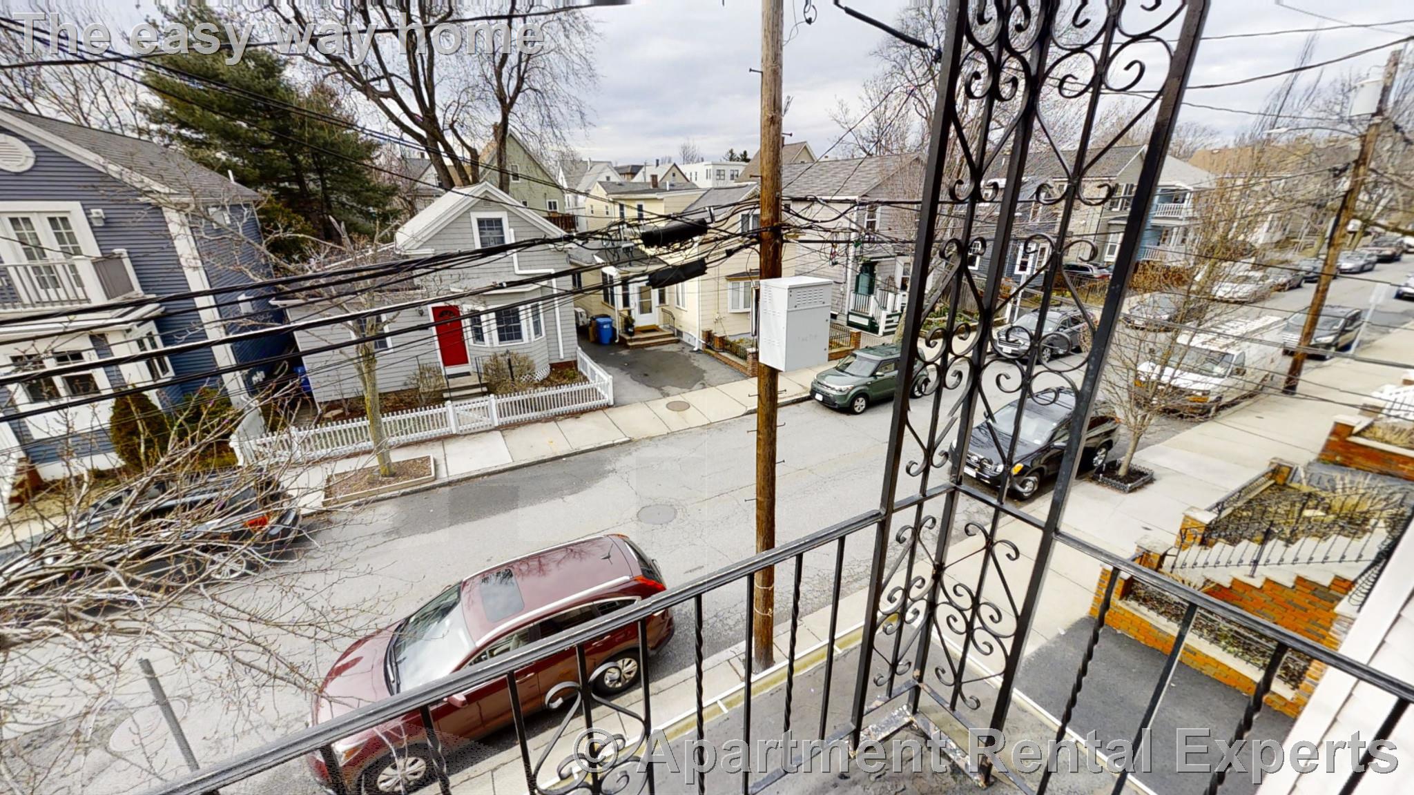 11 Partridge Ave, Magoun Square