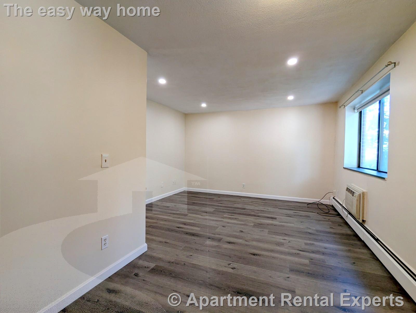 86 Newbury St, Teele Square