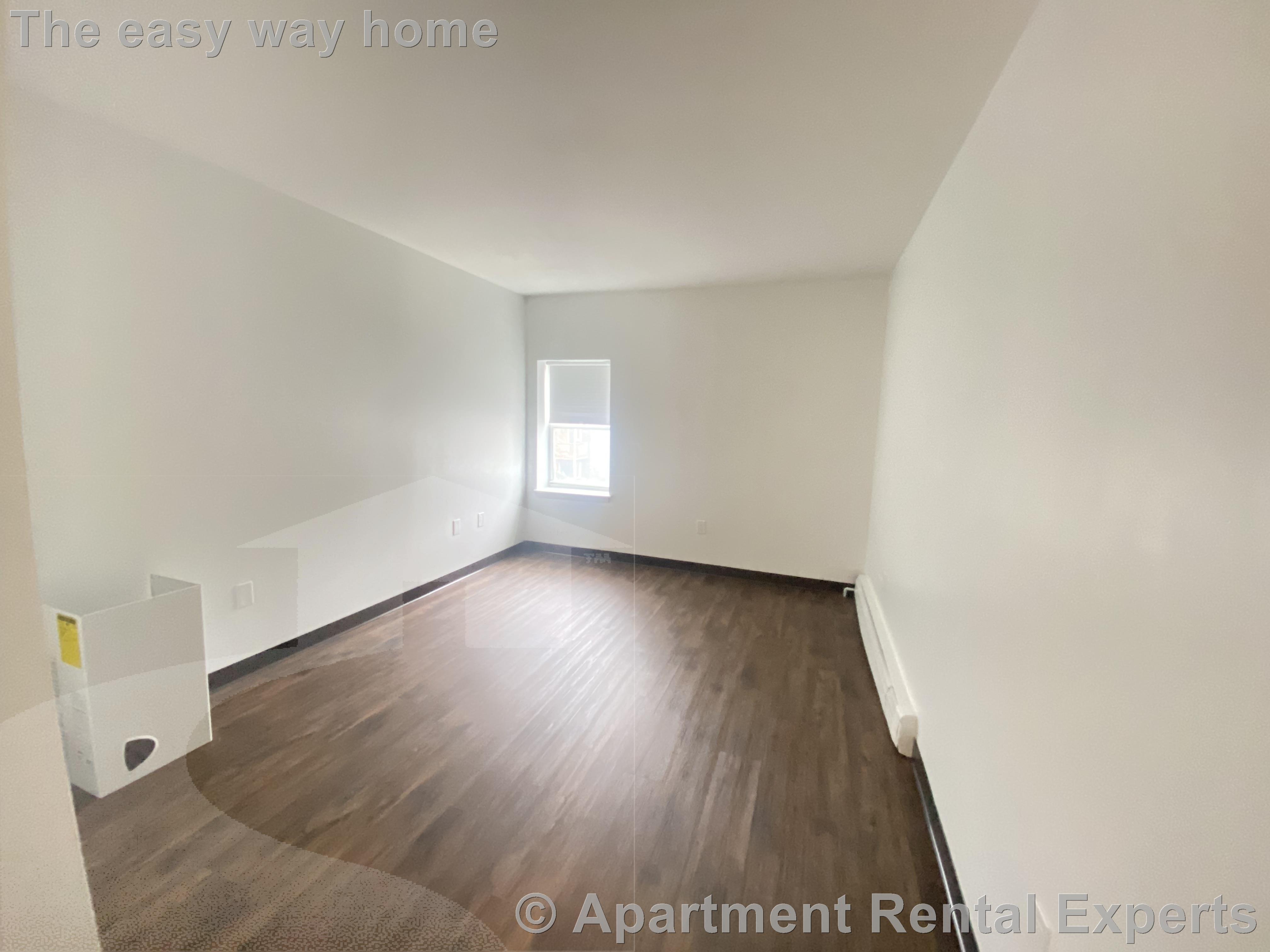 1 Franklin St, Sullivan Square