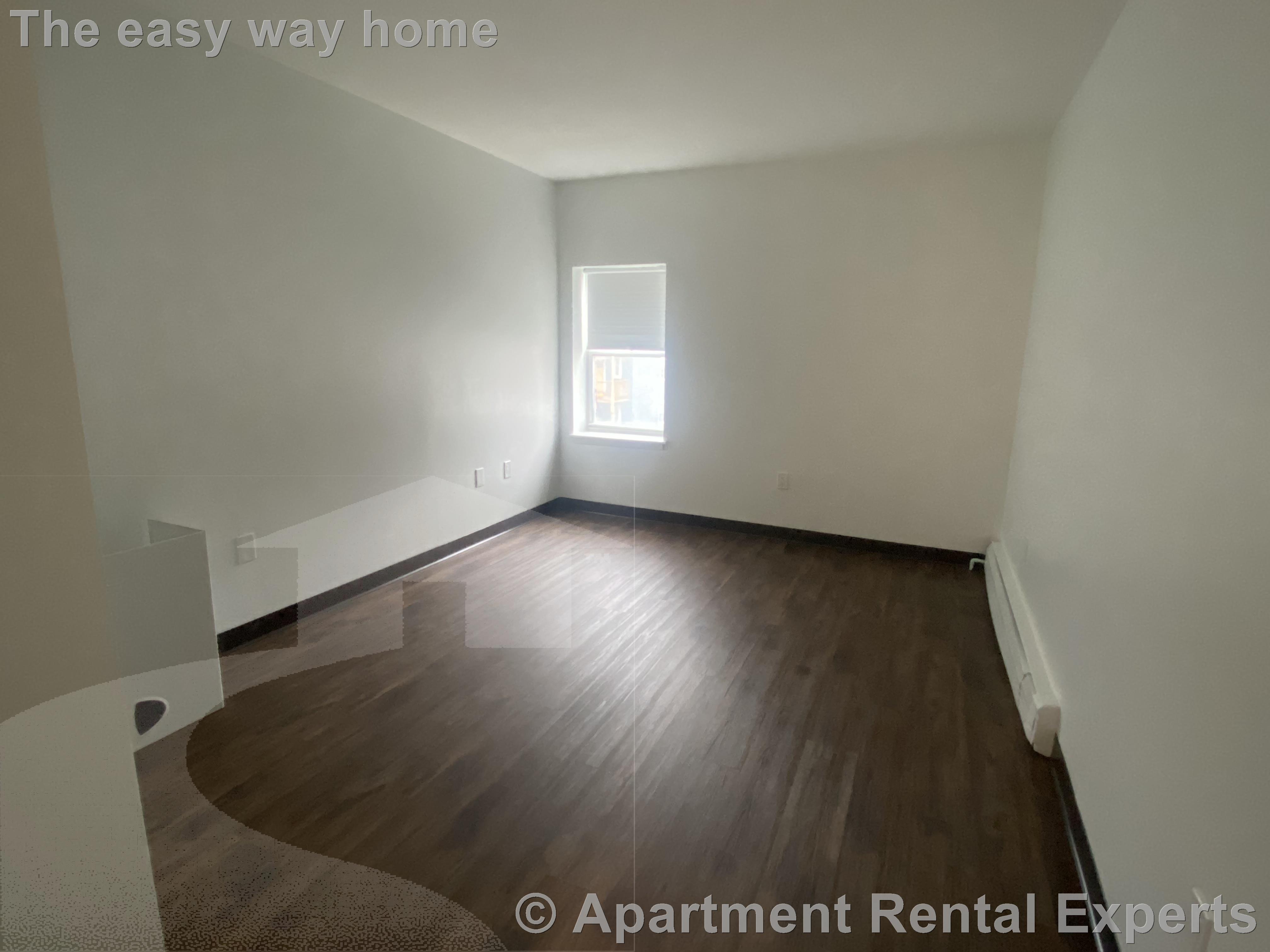 1 Franklin St, Sullivan Square