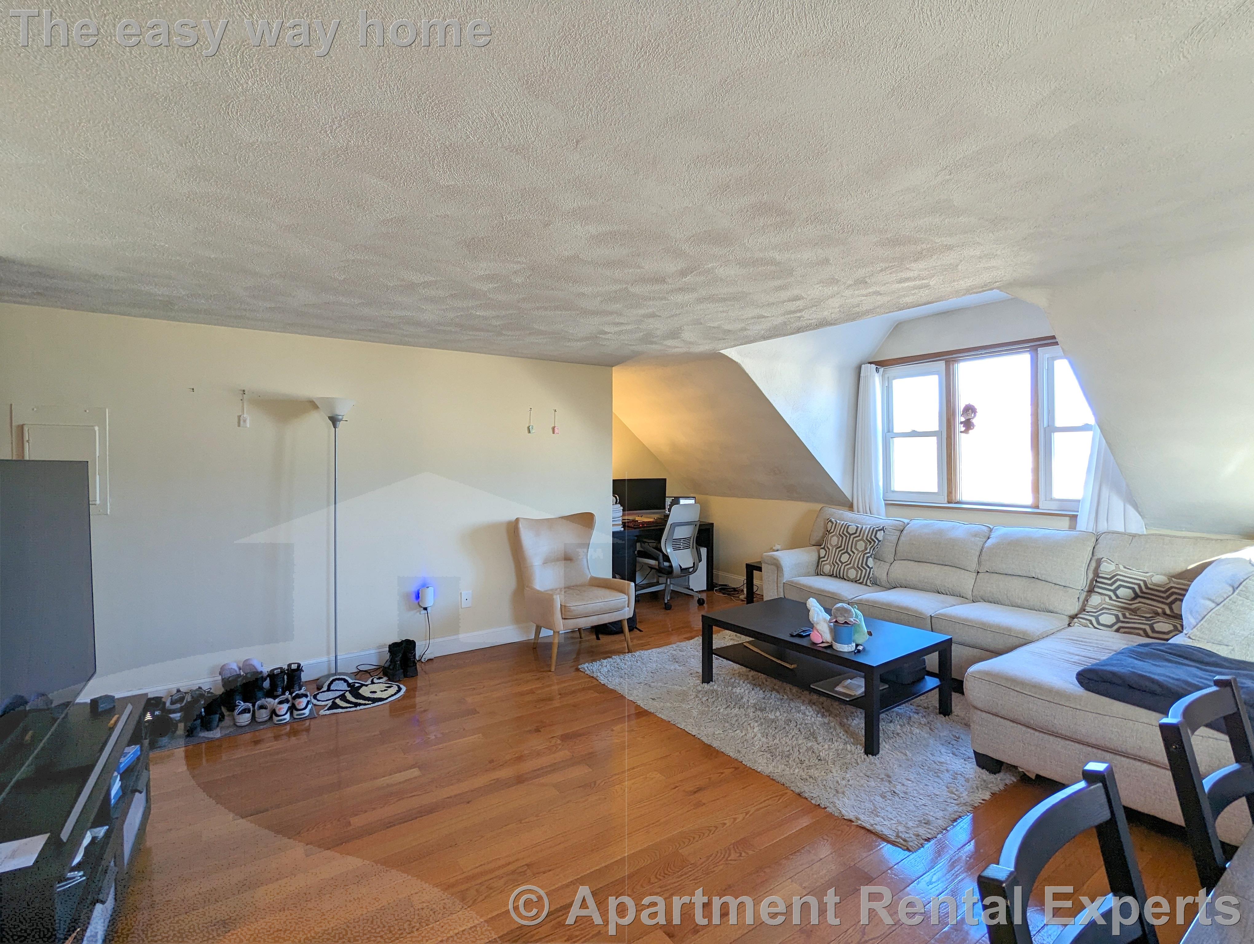 72-74 Washington St, Malden Center