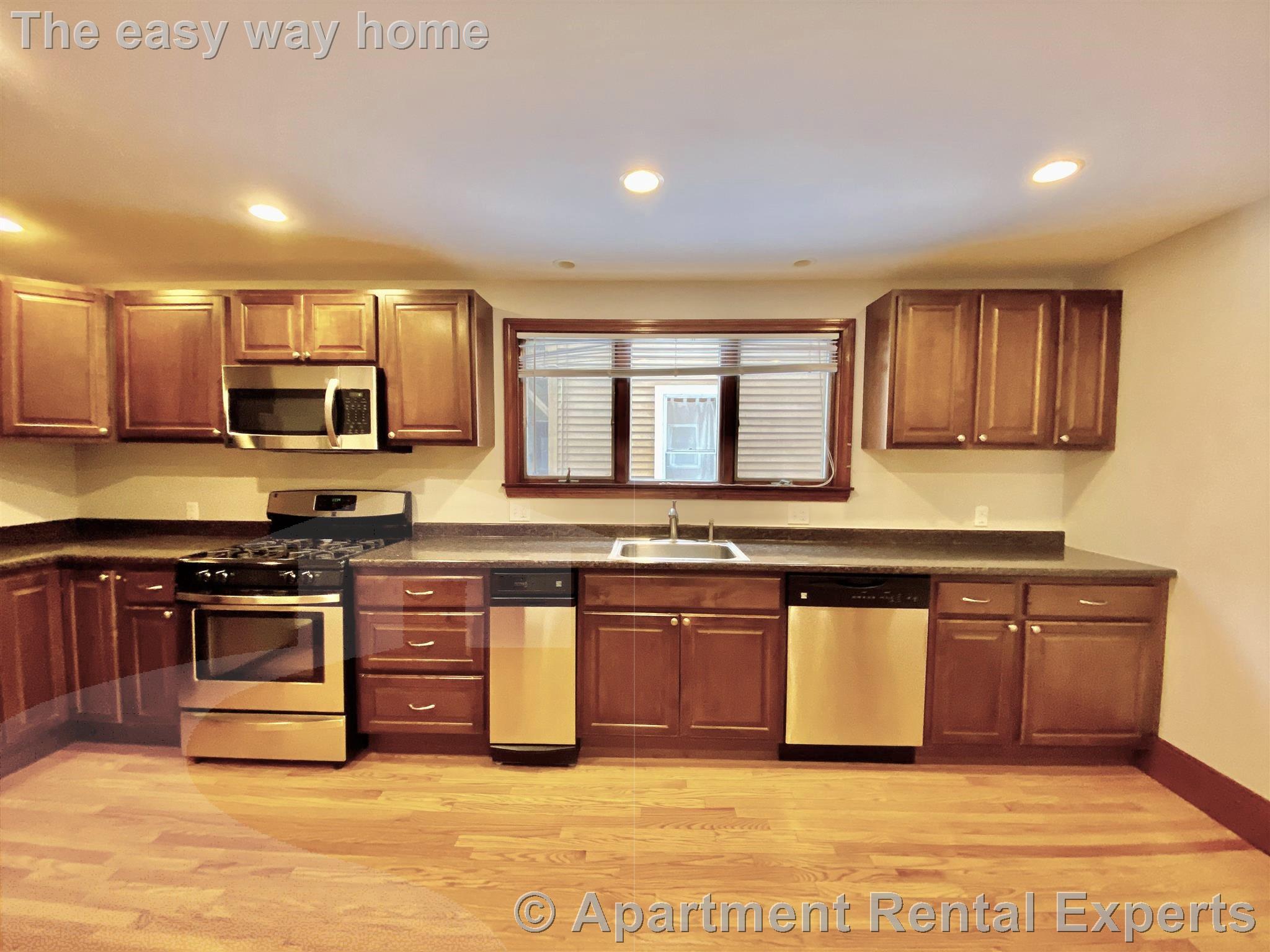 36 Speridakis Ter, Central Square