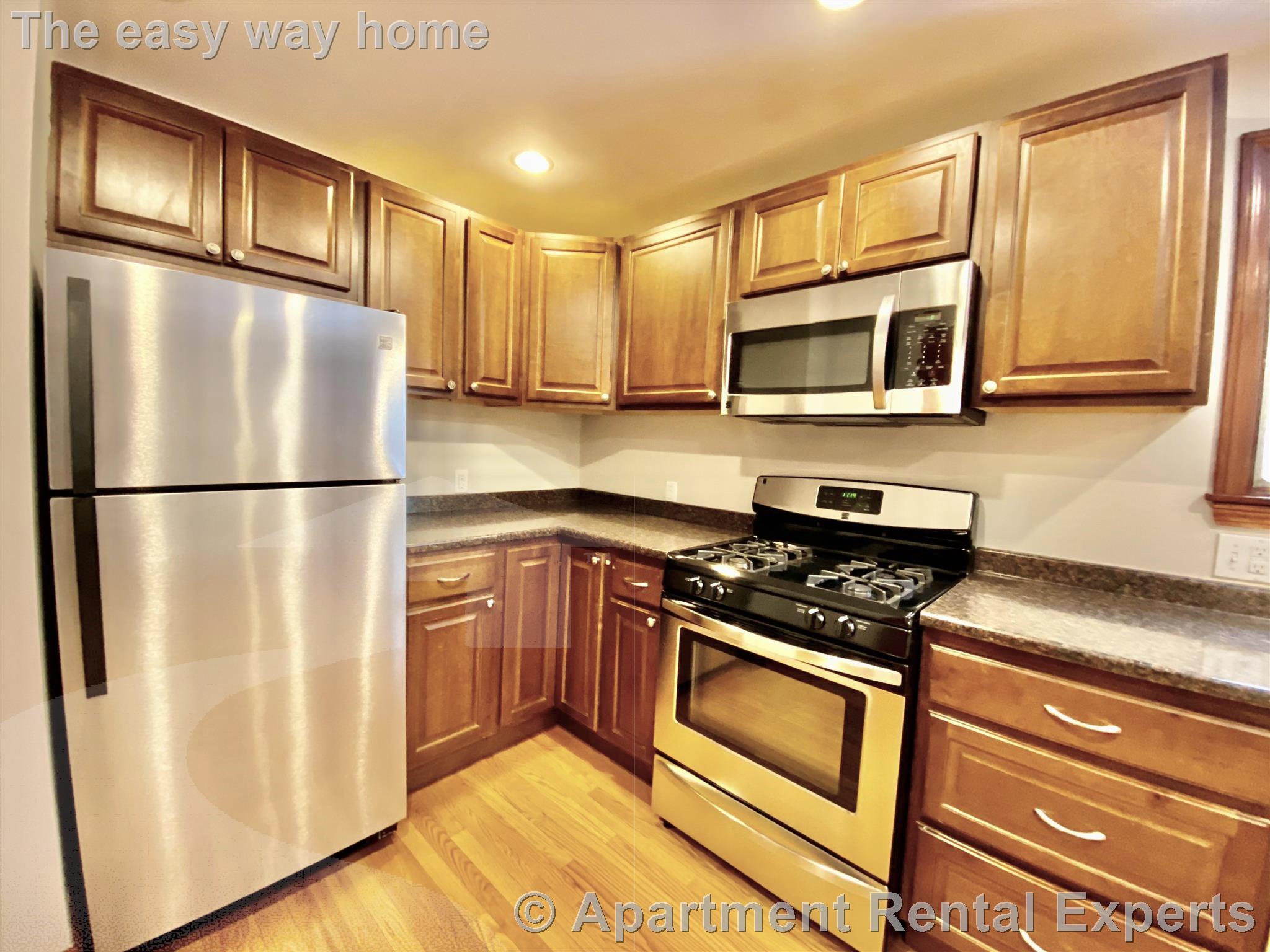 36 Speridakis Ter, Central Square