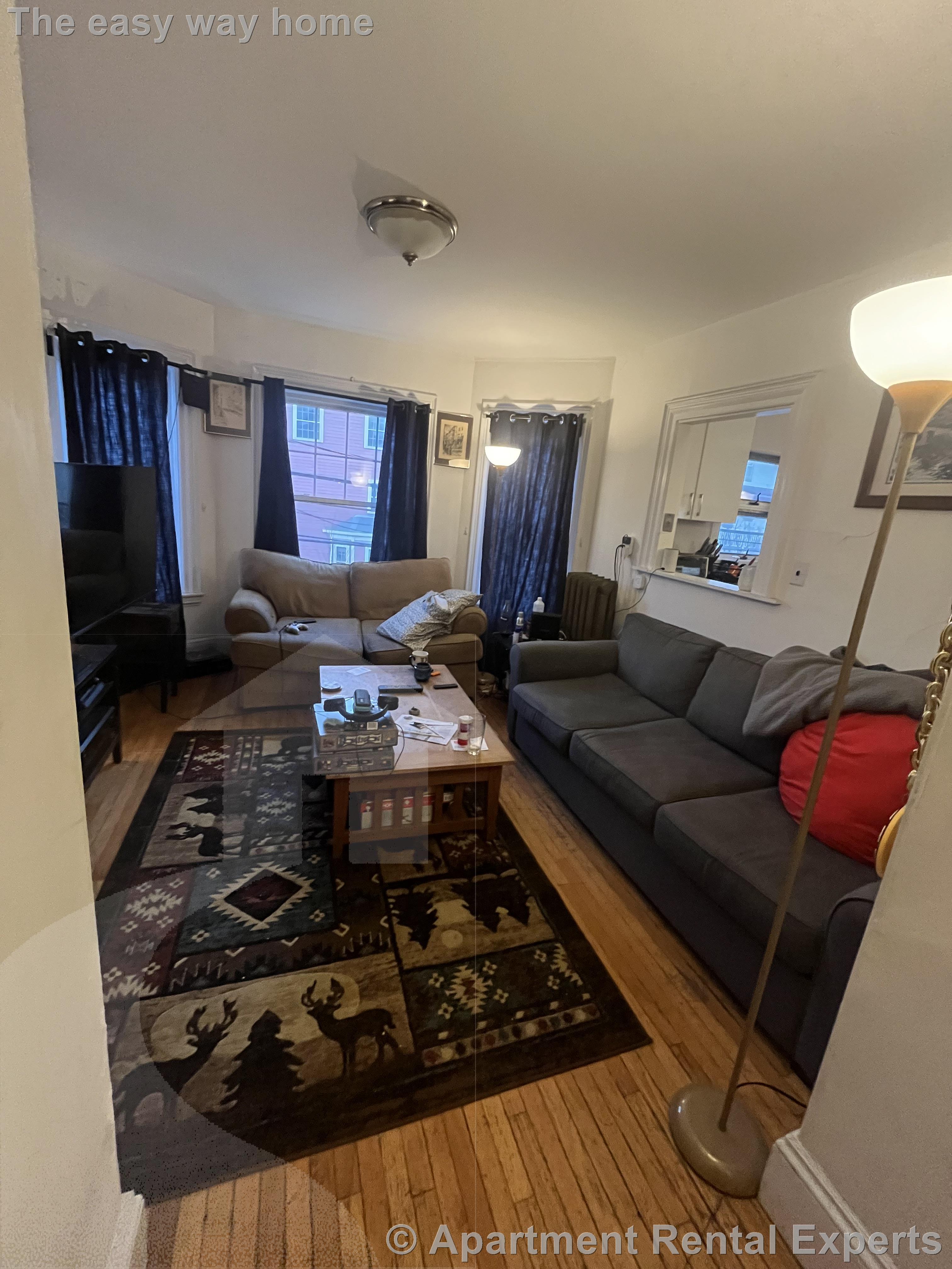 67 Willow Ave, Davis Square