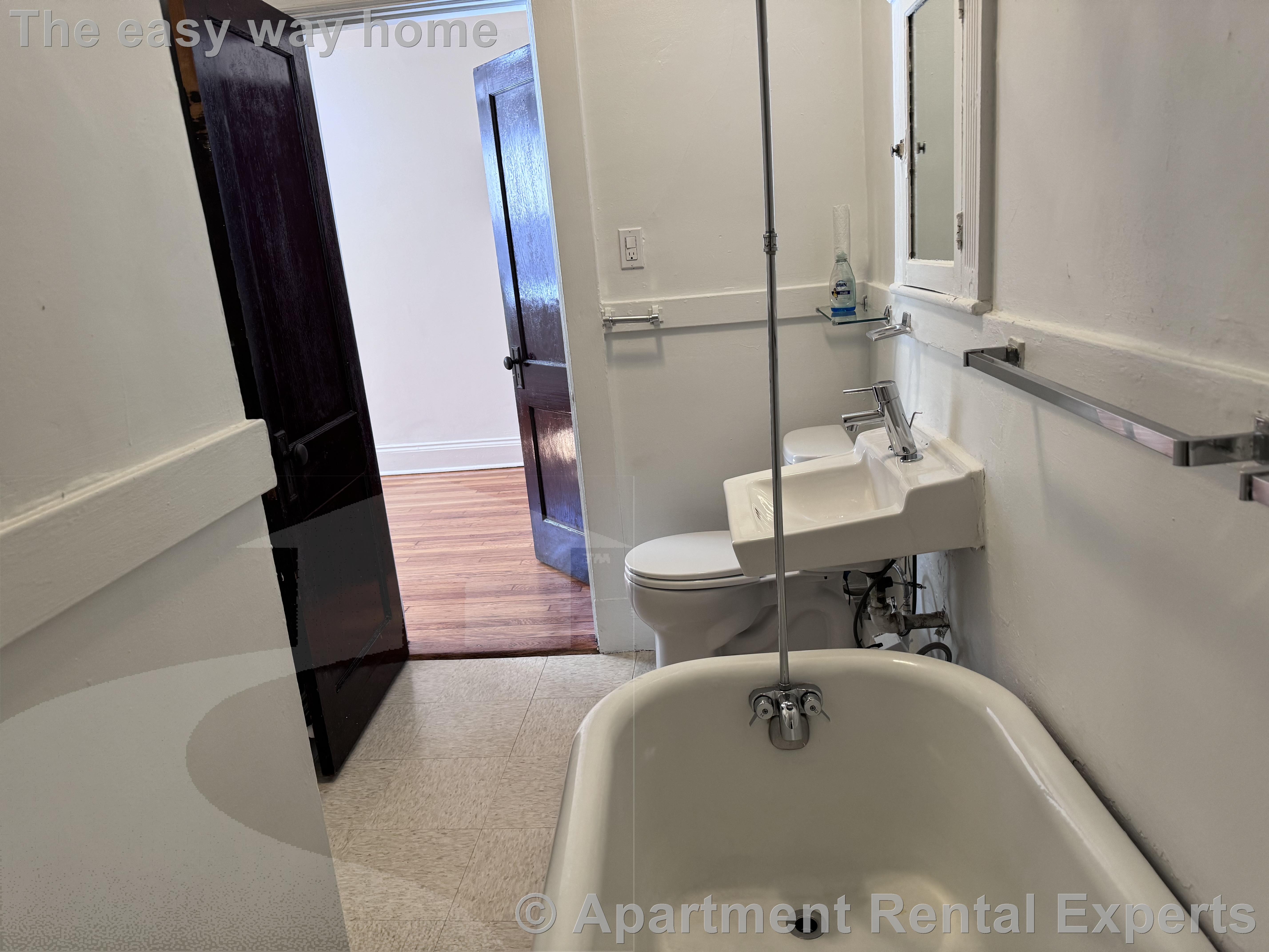 107 Summer St, Malden Center